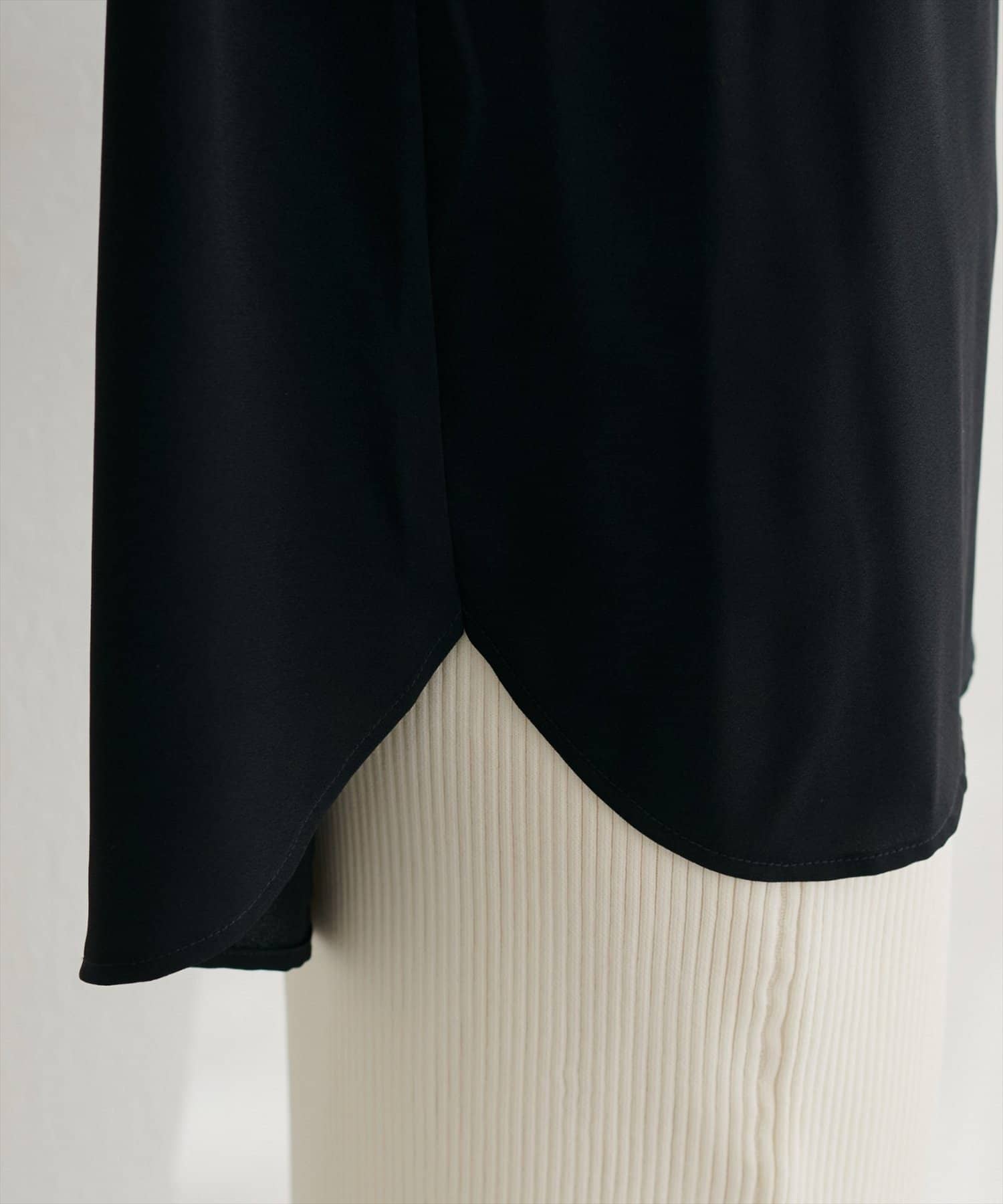 NICE CLAUP / OLIVE des OLIVE OUTLET(ナイスクラップ  / オリーブ デ オリーブ アウトレット) 【natural couture】スキッパーフリル袖ブラウス