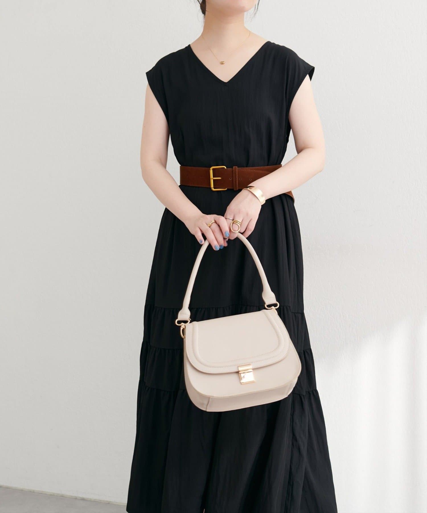 NICE CLAUP / OLIVE des OLIVE OUTLET(ナイスクラップ  / オリーブ デ オリーブ アウトレット) 【natural couture】Vネックギャザー切替ワンピース
