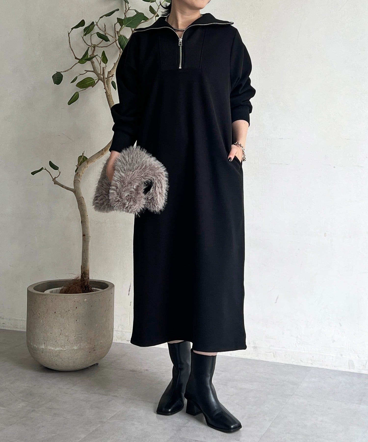 Croisiere(クロジエール) 圧縮起毛ハーフジップワンピース