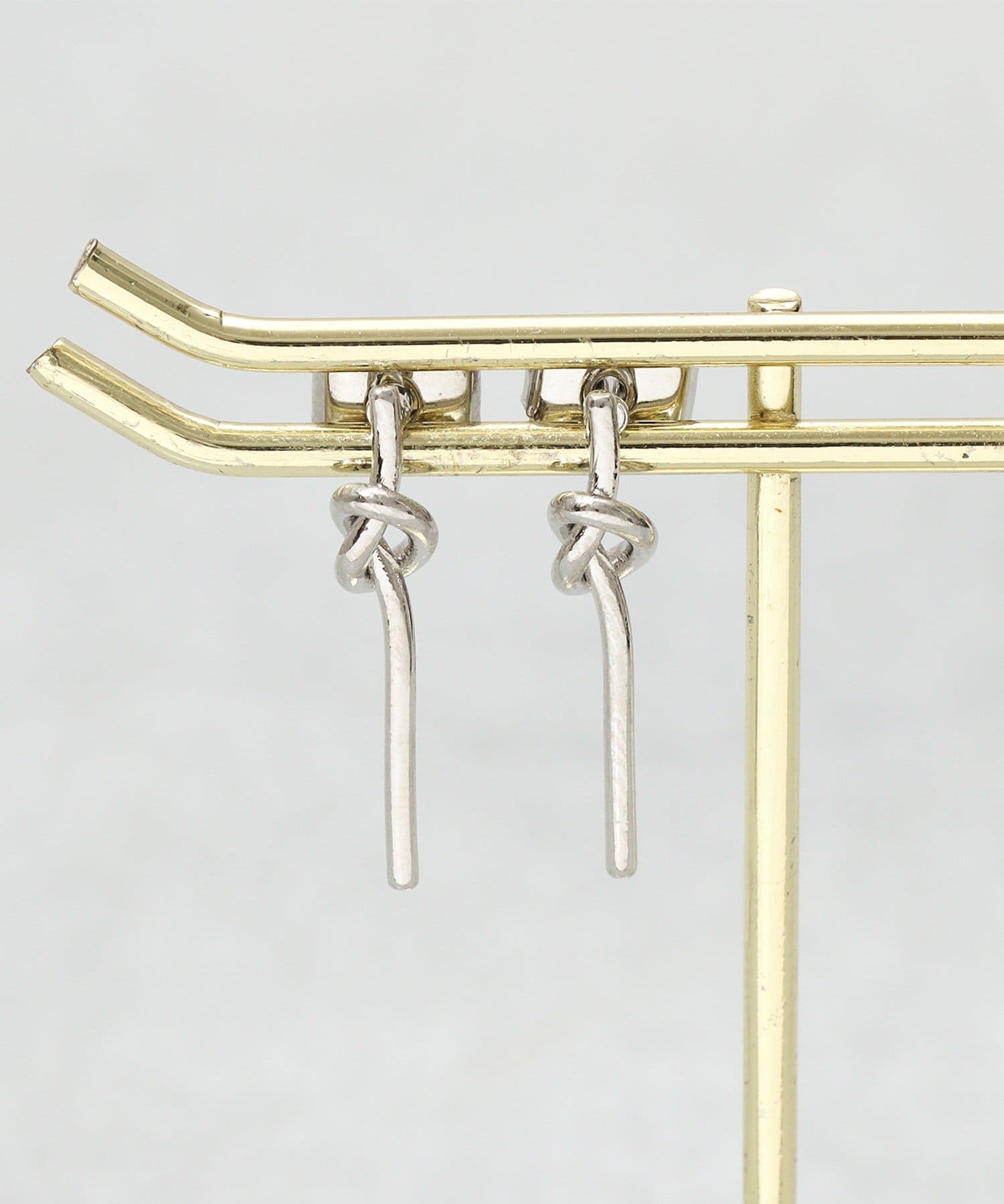 3COINS(スリーコインズ) メタルムスビピアス