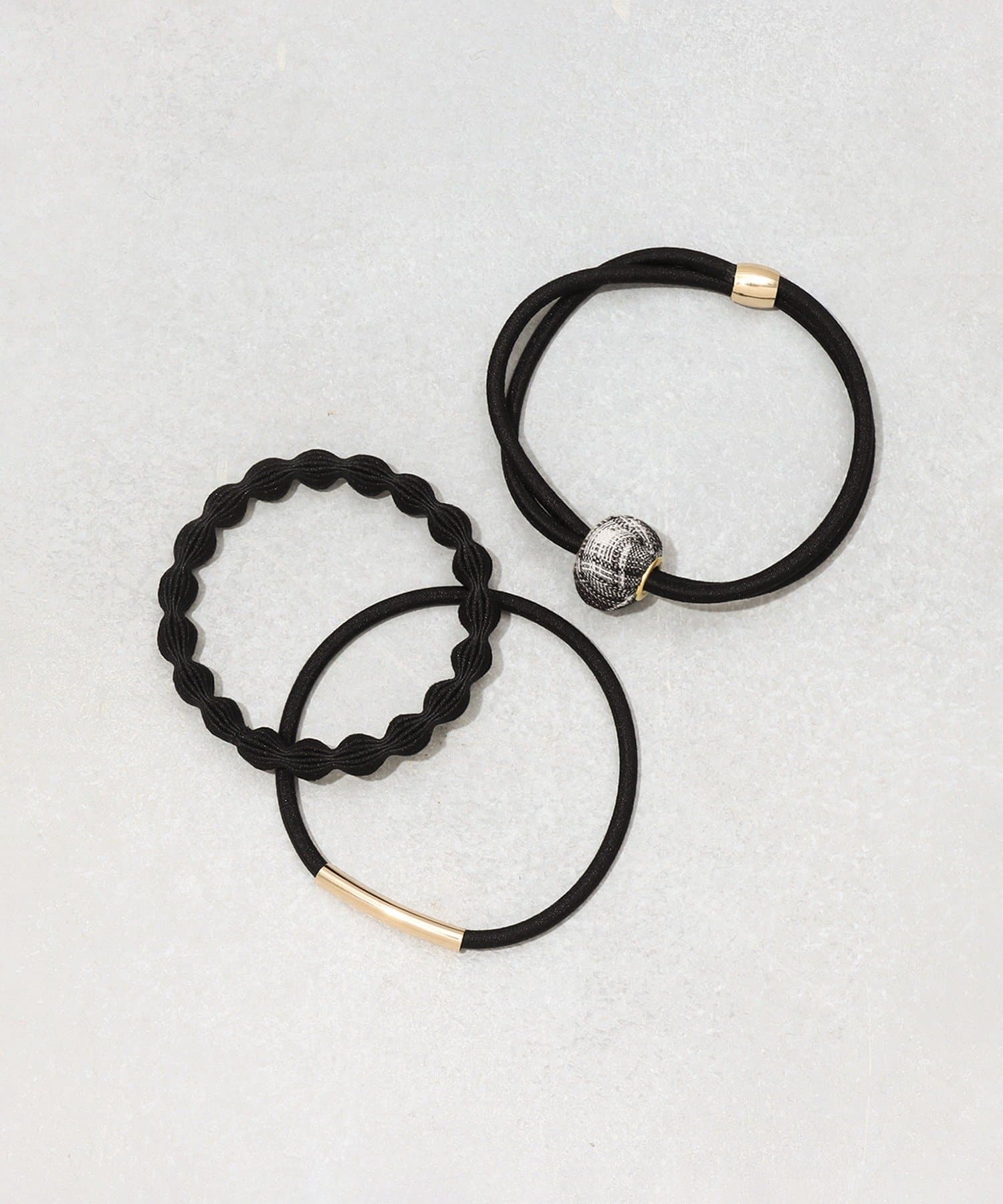 3COINS(スリーコインズ) チェックボールポニー3個セット