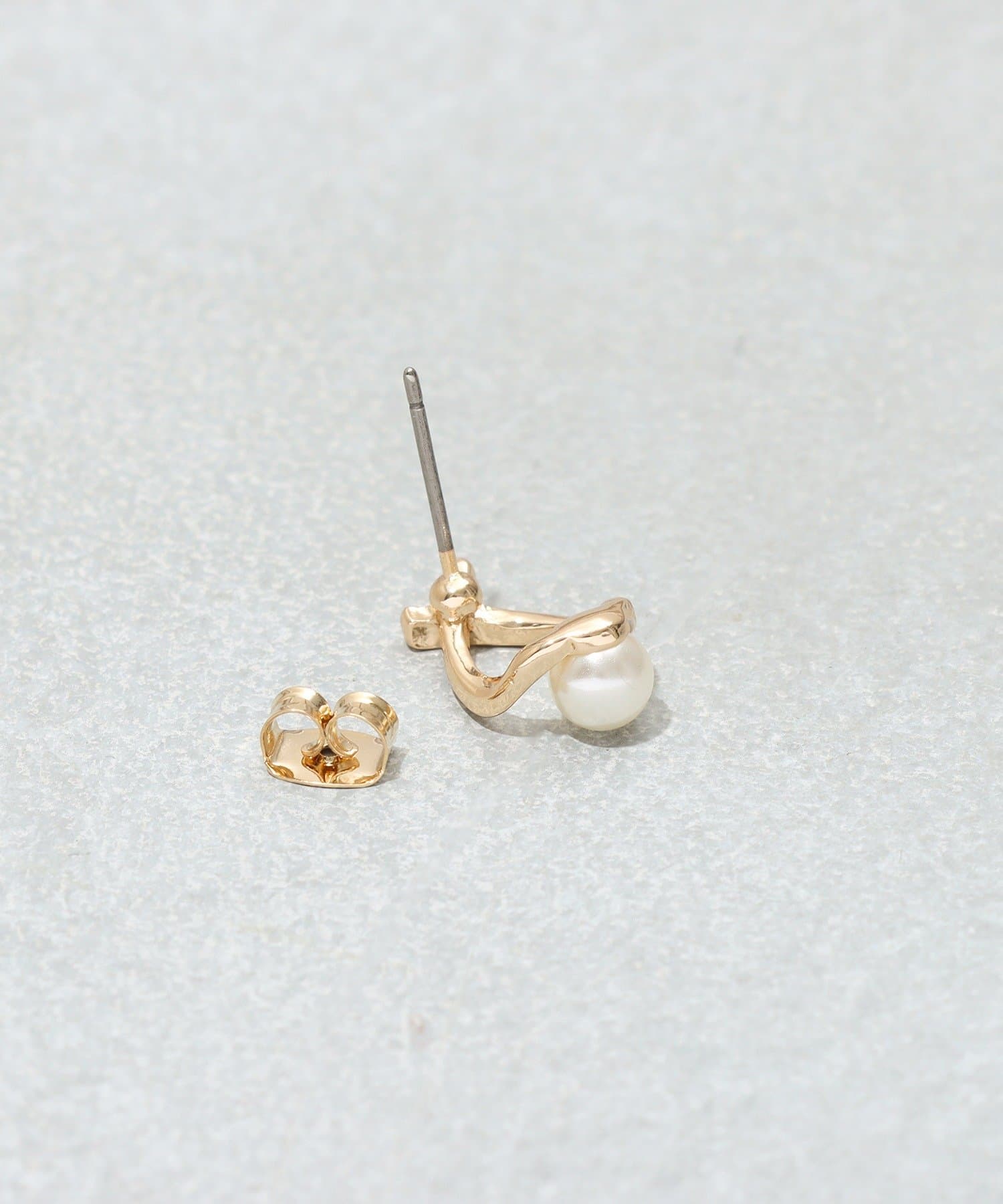 3COINS(スリーコインズ) パールメタルピアス