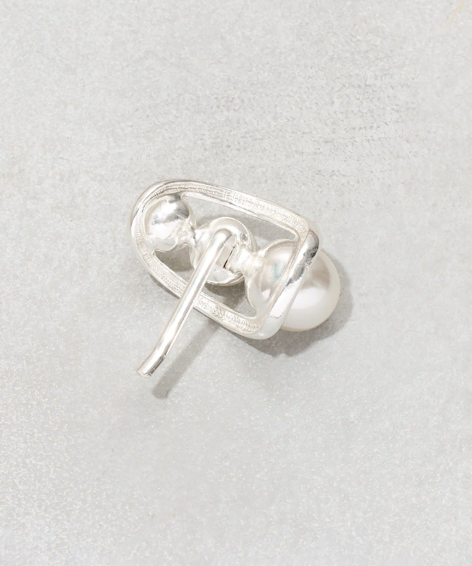 3COINS(スリーコインズ) トリプルパールフックポニー