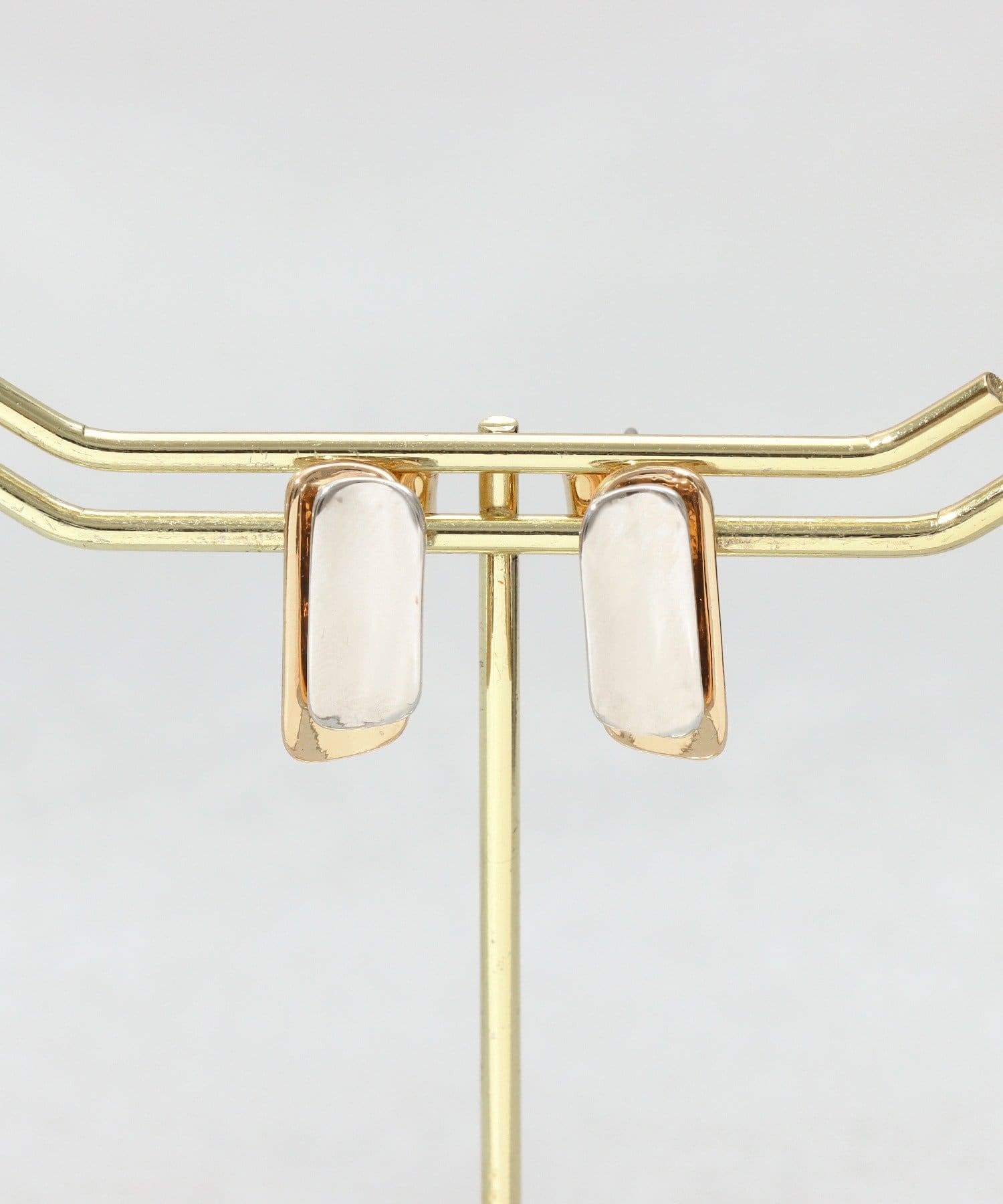 3COINS(スリーコインズ) ダブルメタルピアス