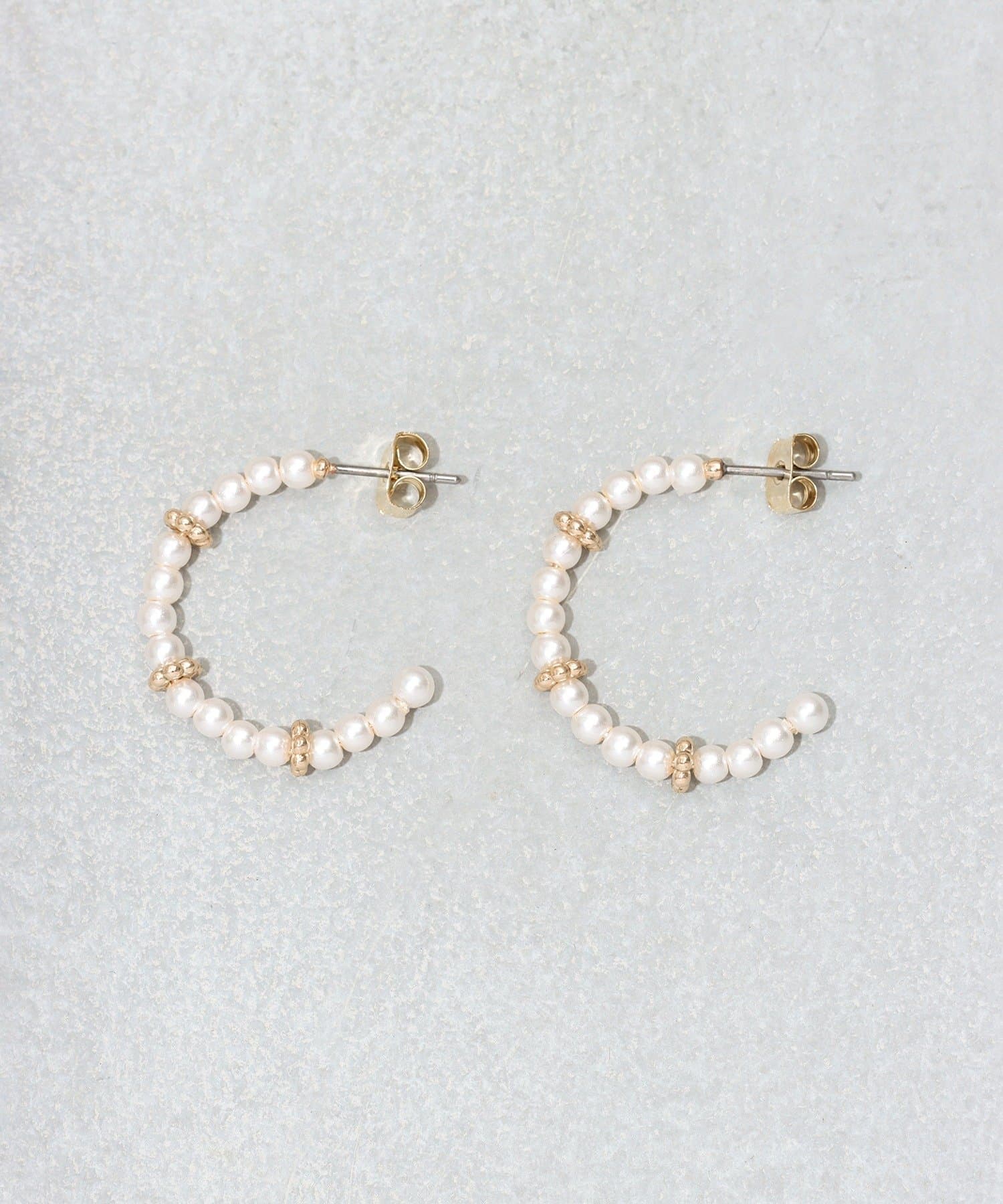 3COINS(スリーコインズ) パールフープピアス