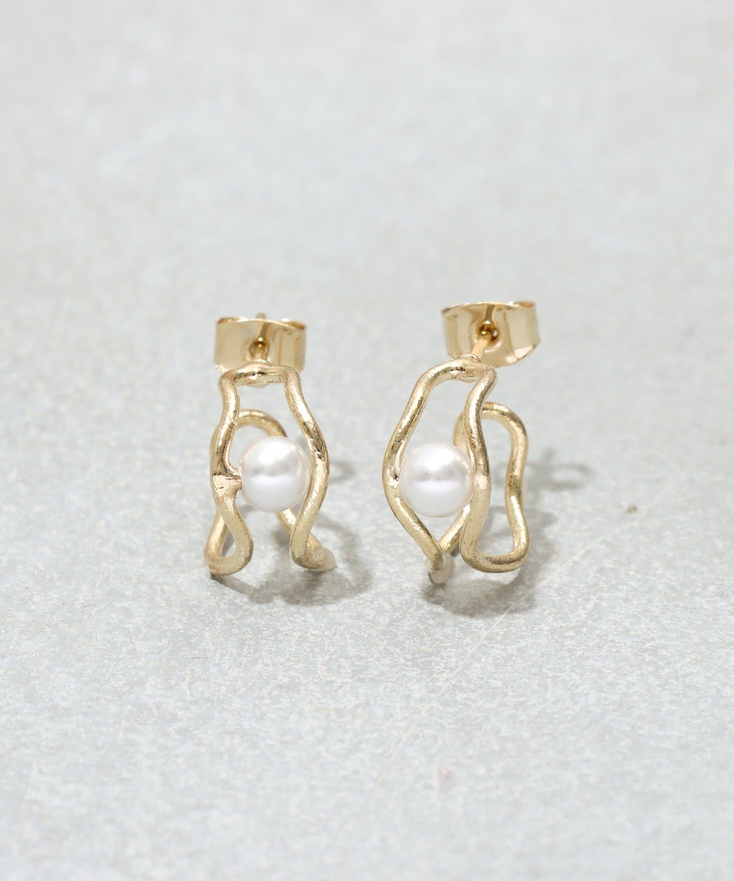 3COINS(スリーコインズ) メタルダブルフープピアス