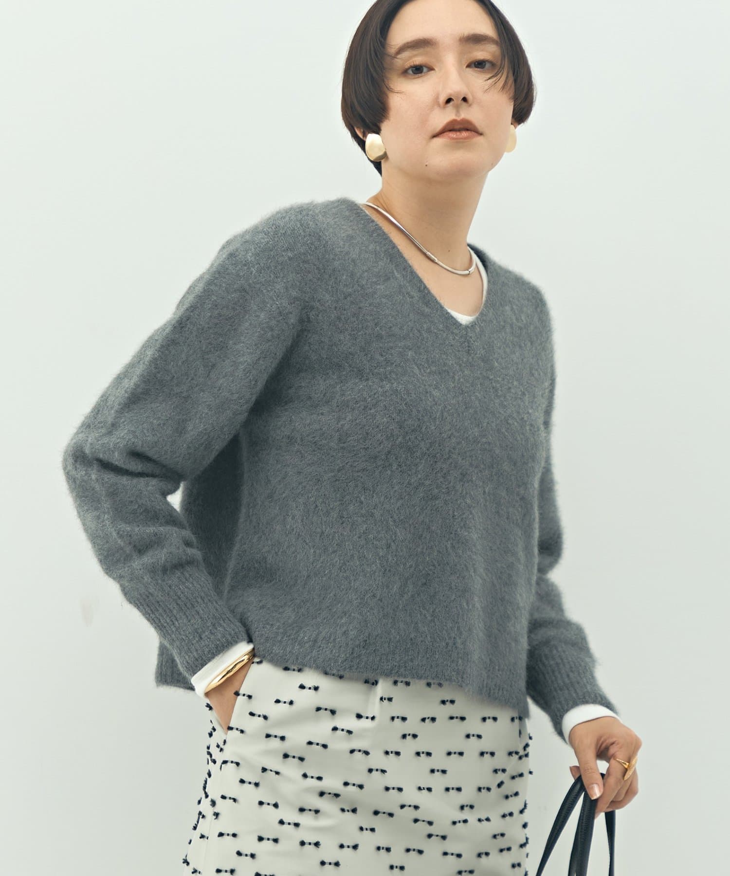NOLLEY'S(ノーリーズ) ヘアリーストレッチVネックプルオーバーニット