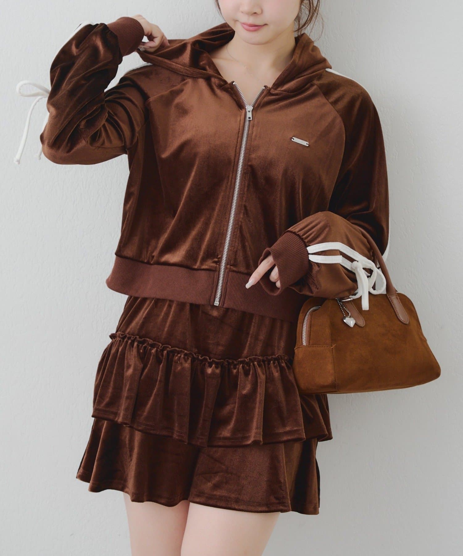 NICE CLAUP / OLIVE des OLIVE OUTLET(ナイスクラップ  / オリーブ デ オリーブ アウトレット) 【RMAF】【セットアップ】袖リボンベロアパーカー & ミニスカート
