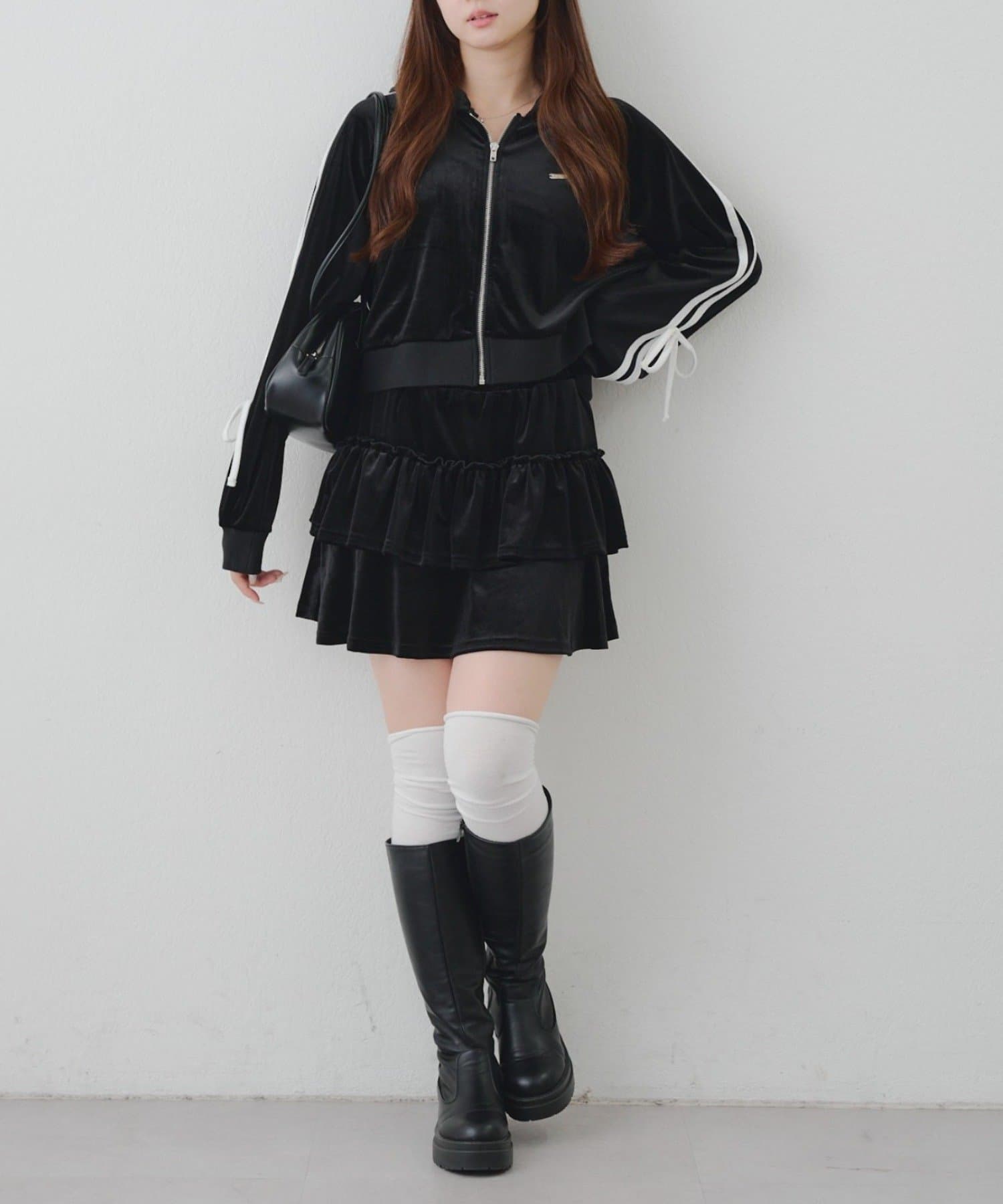 NICE CLAUP / OLIVE des OLIVE OUTLET(ナイスクラップ  / オリーブ デ オリーブ アウトレット) 【RMAF】【セットアップ】袖リボンベロアパーカー & ミニスカート