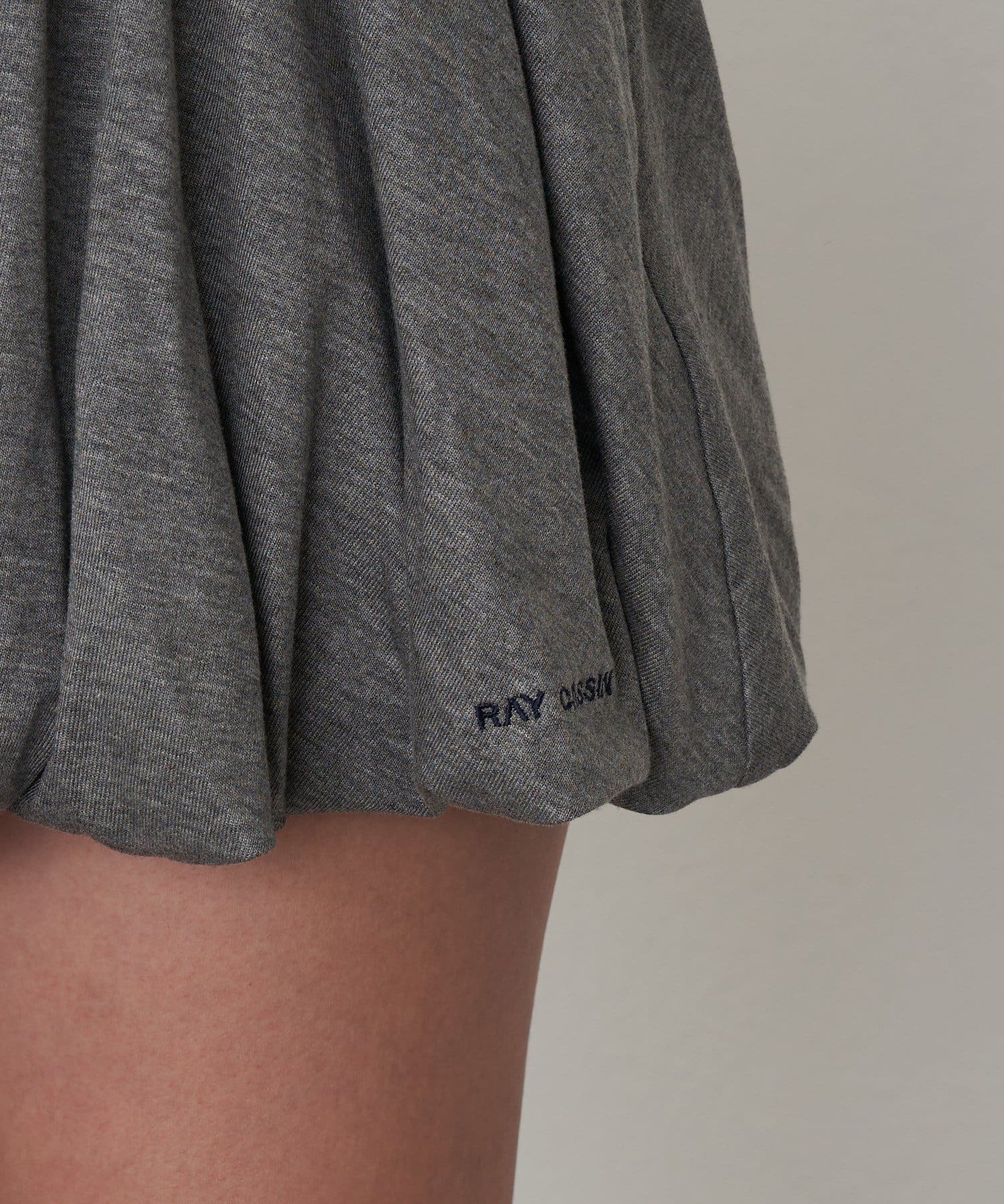 RAY CASSIN(レイカズン) カットバルーンミニスカパン