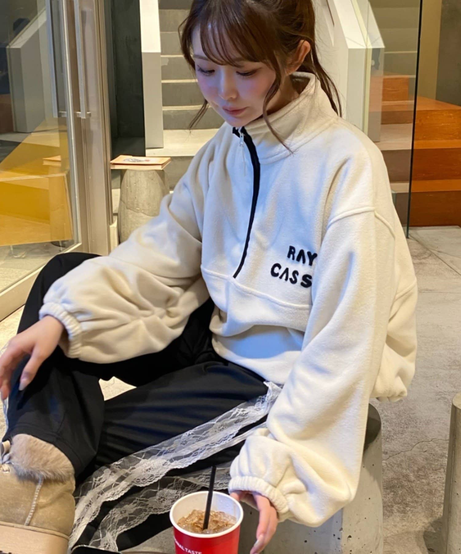 RAY CASSIN(レイカズン) ハーフジップ胸刺繍フリース