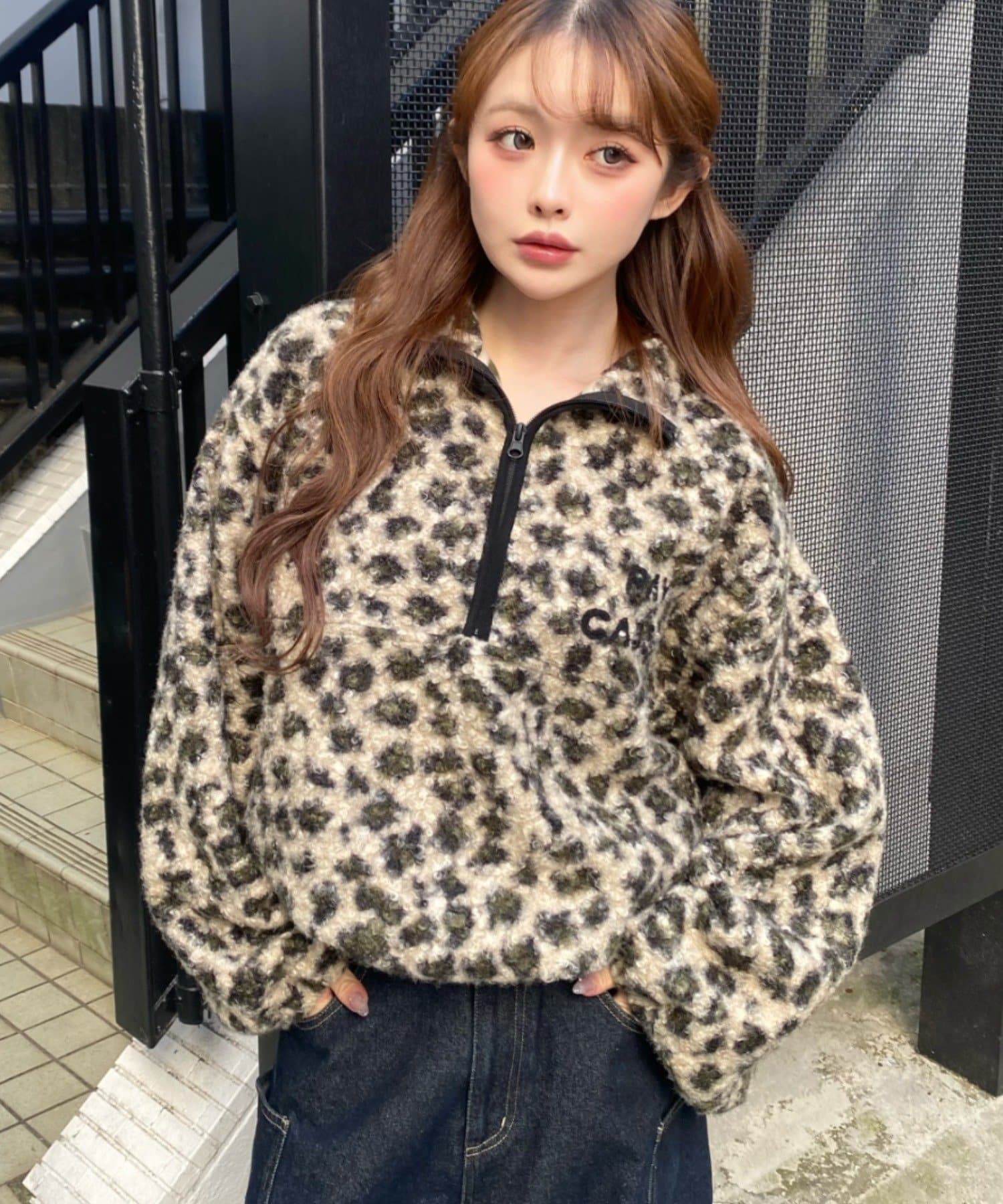 RAY CASSIN(レイカズン) ハーフジップ胸刺繍フリース