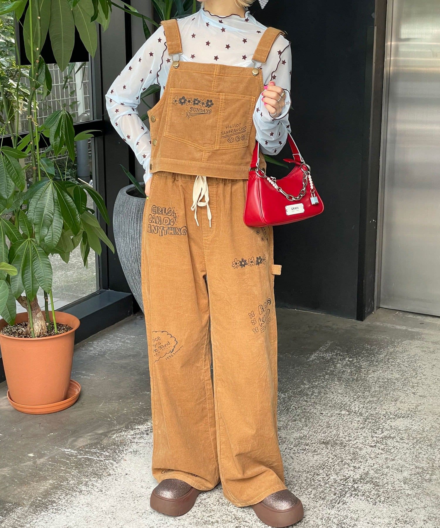 CIAOPANIC(チャオパニック) 【HELLO.SANFRANCISCO/ハローサンフランシスコ】マルチウェイ落書きコーデュロイ配色ステッチサロペット