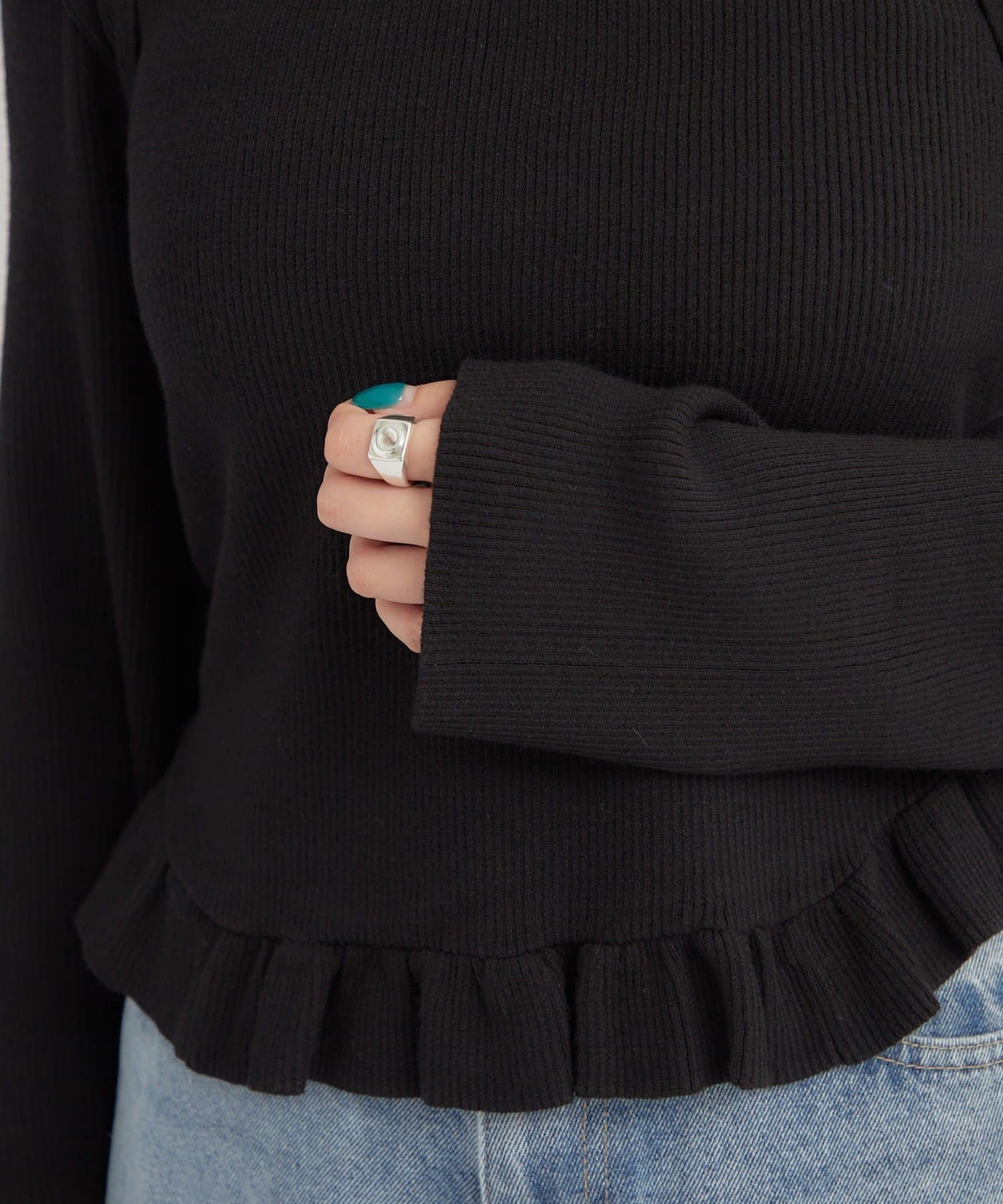 mystic(ミスティック) ペプラムレイヤードニット