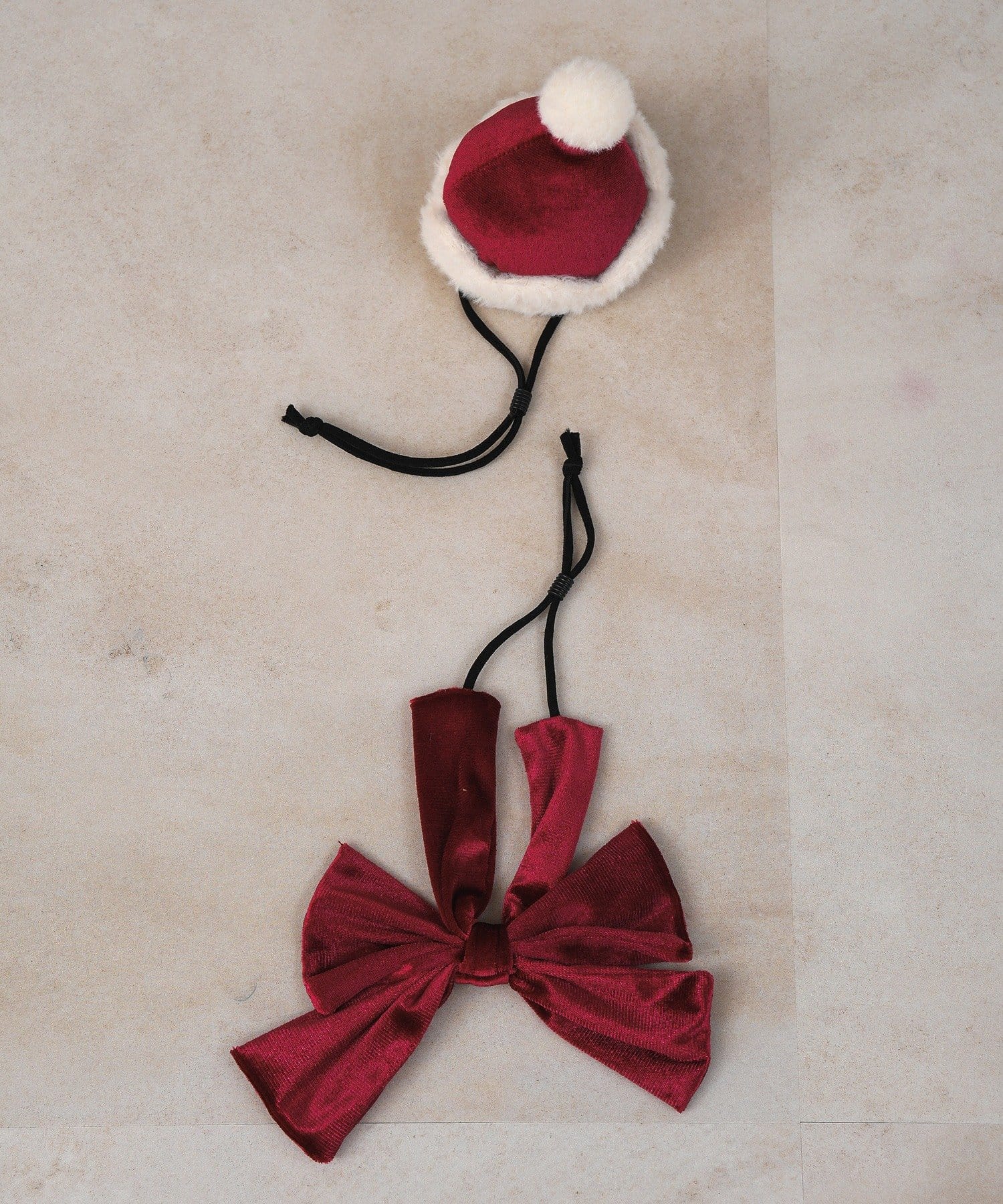 3COINS(スリーコインズ) PET用サンタ帽子&リボンセット/クリスマス