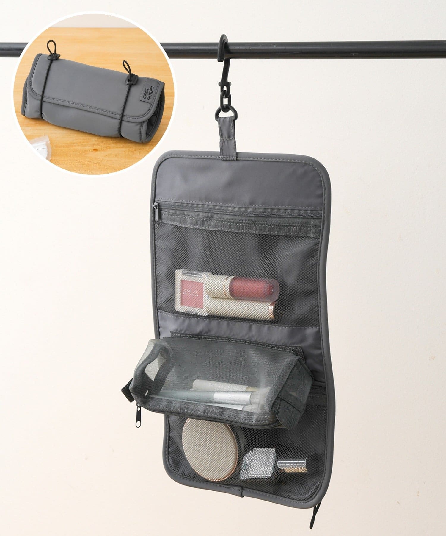 3COINS(スリーコインズ) アメニティポーチ