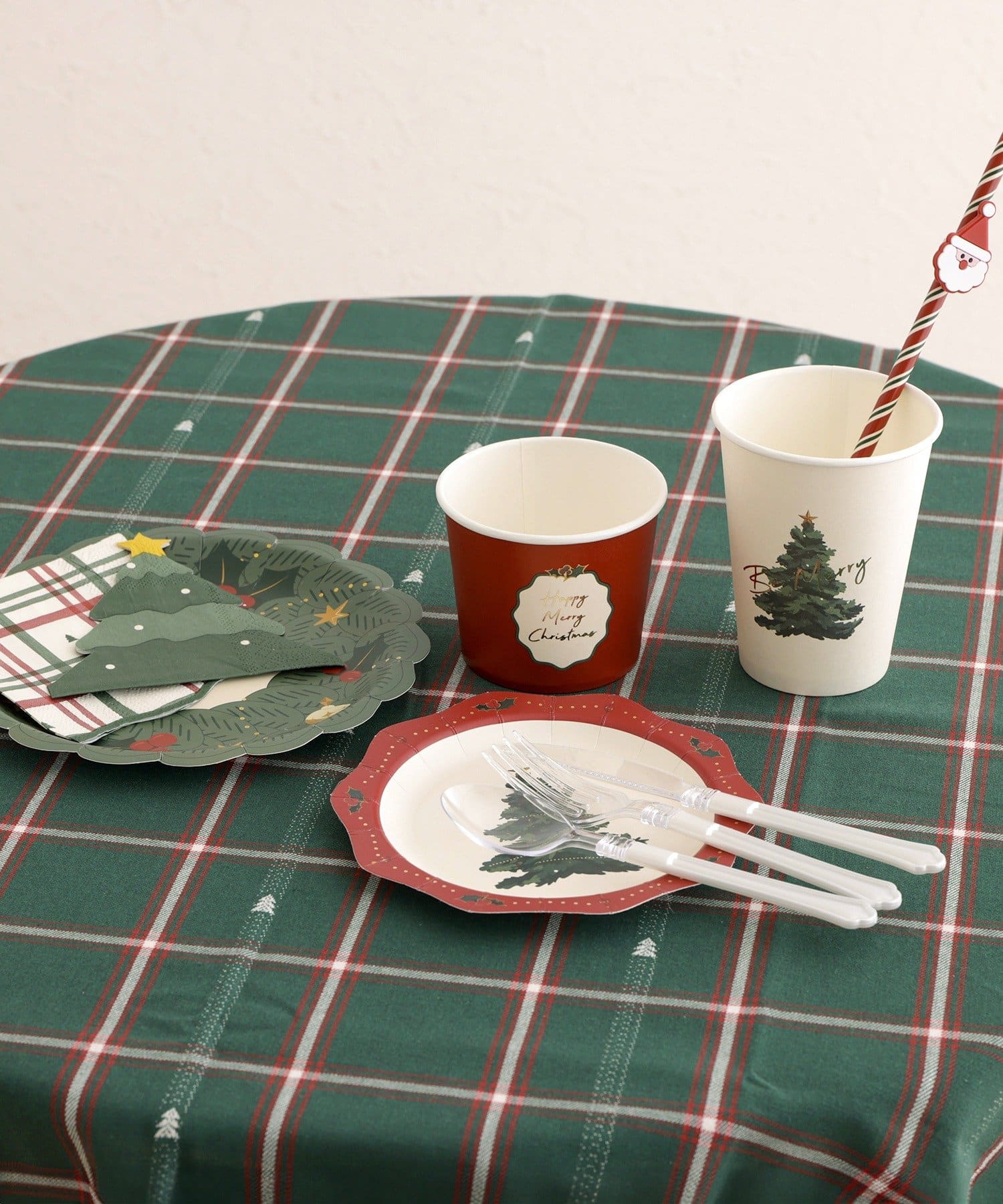 3COINS(スリーコインズ) 使い捨てフードカップ2柄:340ml/クリスマス