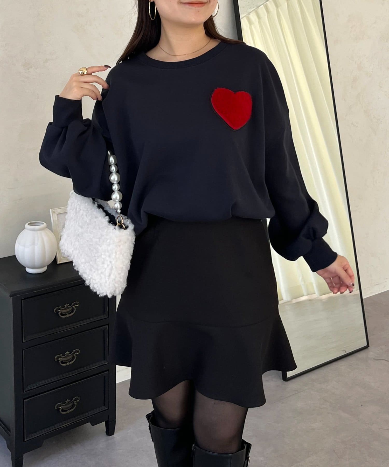 prose verse(プロズヴェール) ファーハートモチーフスウェット