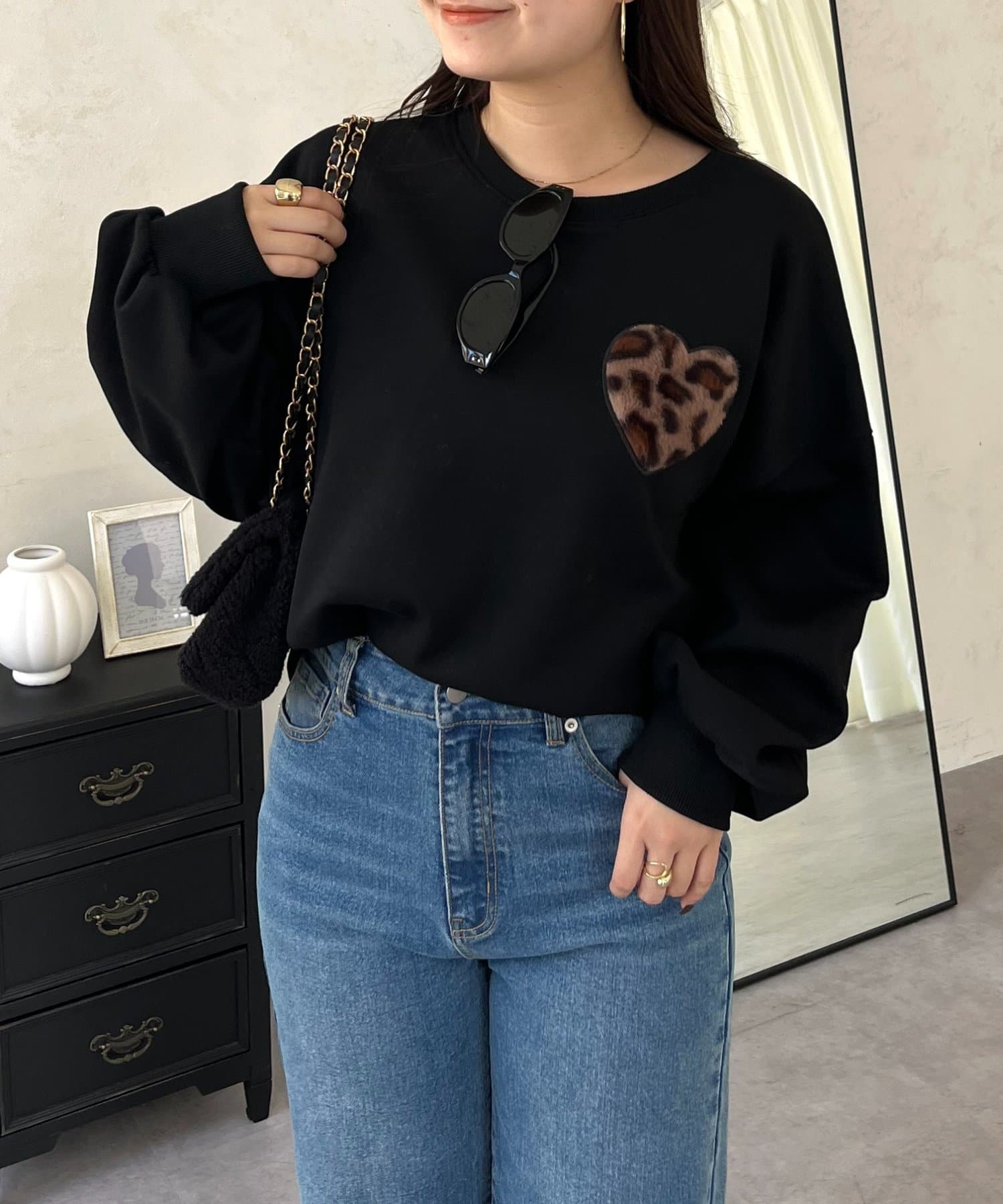 prose verse(プロズヴェール) ファーハートモチーフスウェット