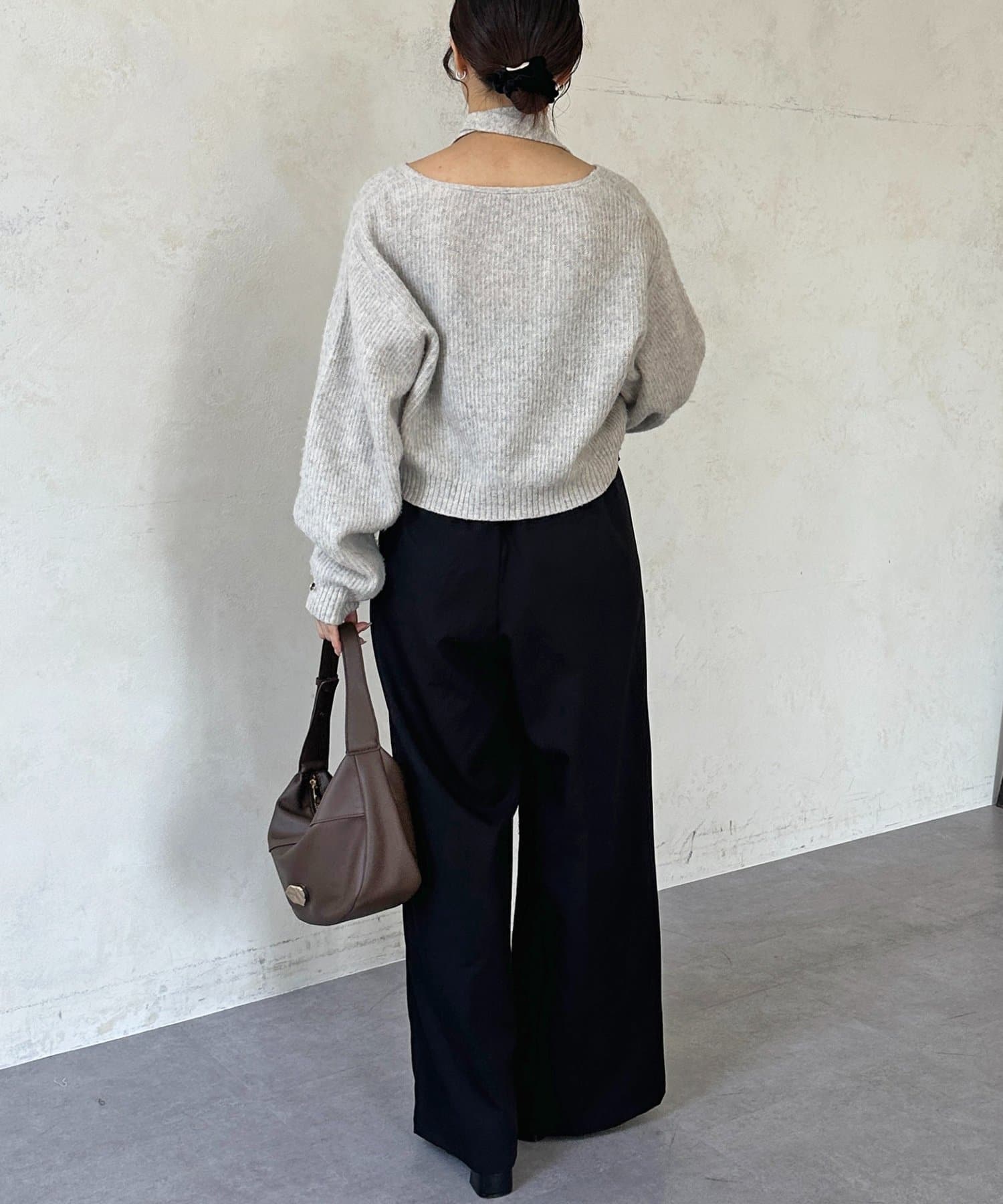 Thevon.(ゼヴォン) ウエストレースタックパンツ