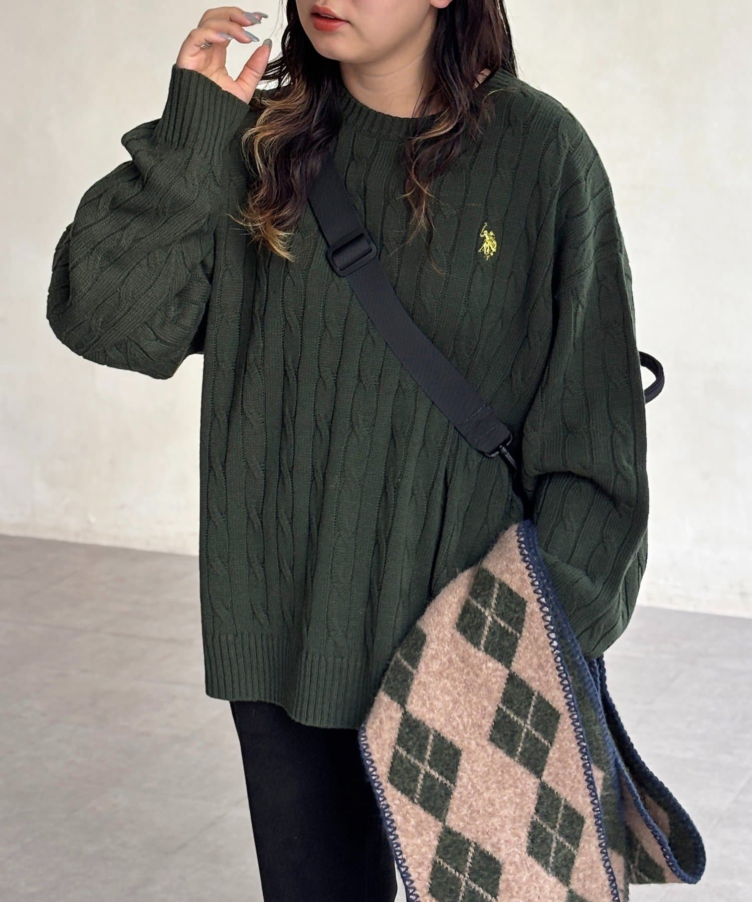 CPCM(シーピーシーエム) 【U.S. POLO ASSN. 】1ポイント刺繍ケーブルニットプルオーバー