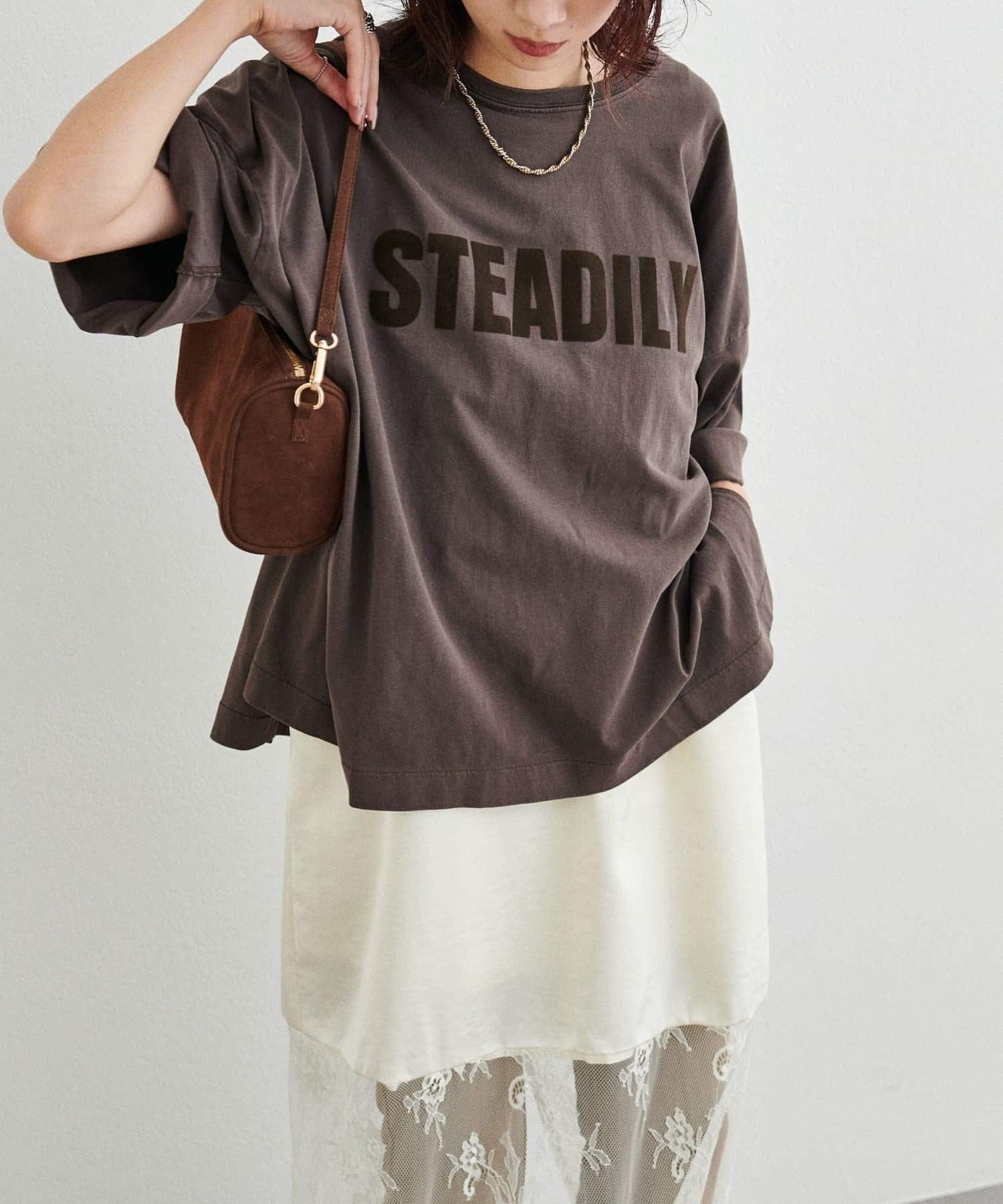 NICE CLAUP / OLIVE des OLIVE OUTLET(ナイスクラップ  / オリーブ デ オリーブ アウトレット) 【LARUTA】サイドスリットBIGTシャツ