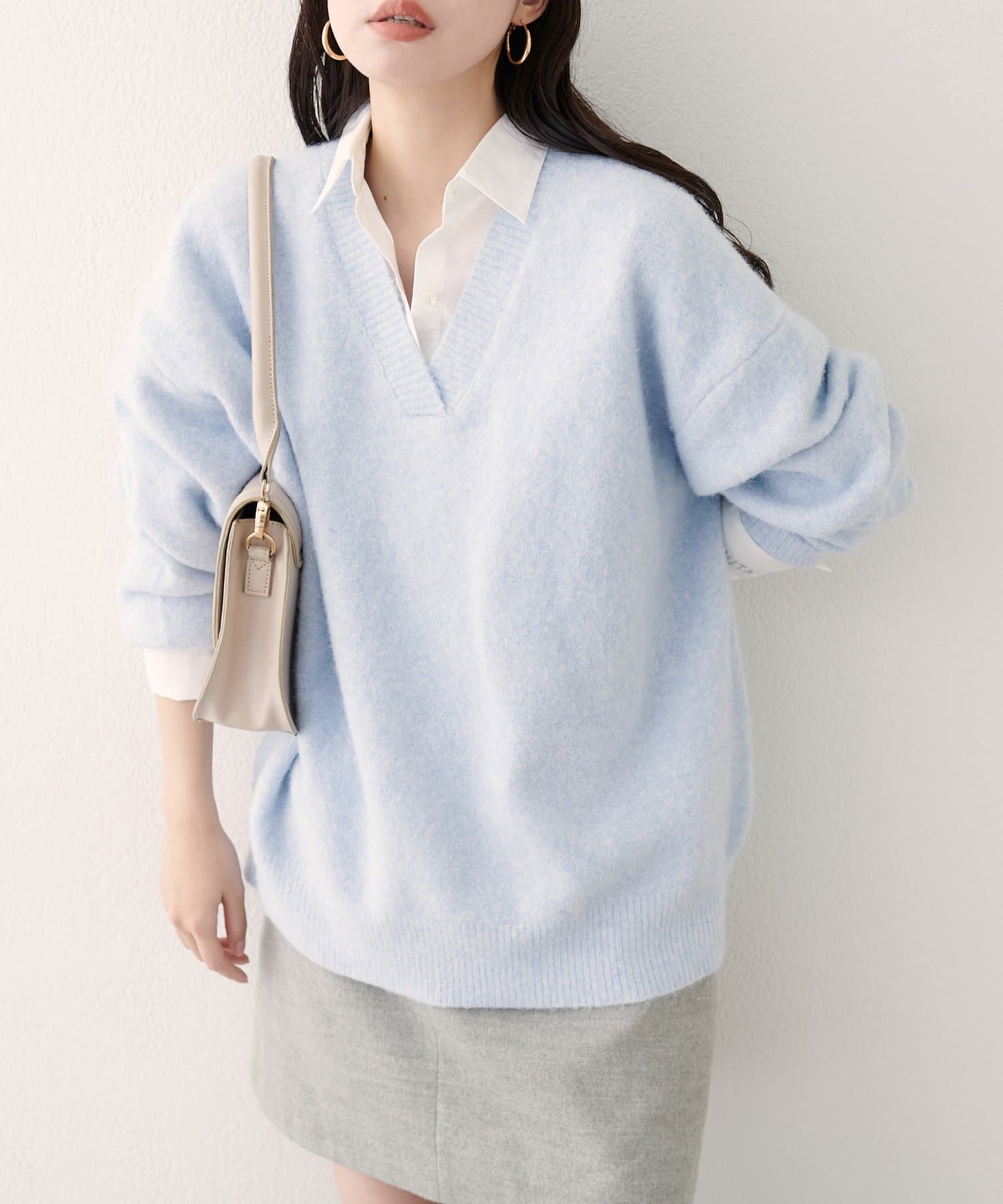 natural couture(ナチュラルクチュール) 【WEB限定】Vネックニットプルオーバー