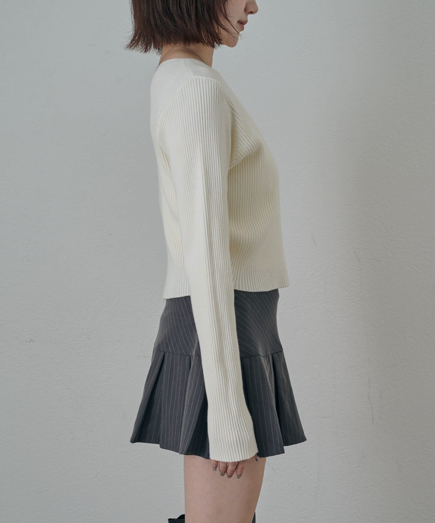 mline(エムライン) [mline]バックロゴ リブニット