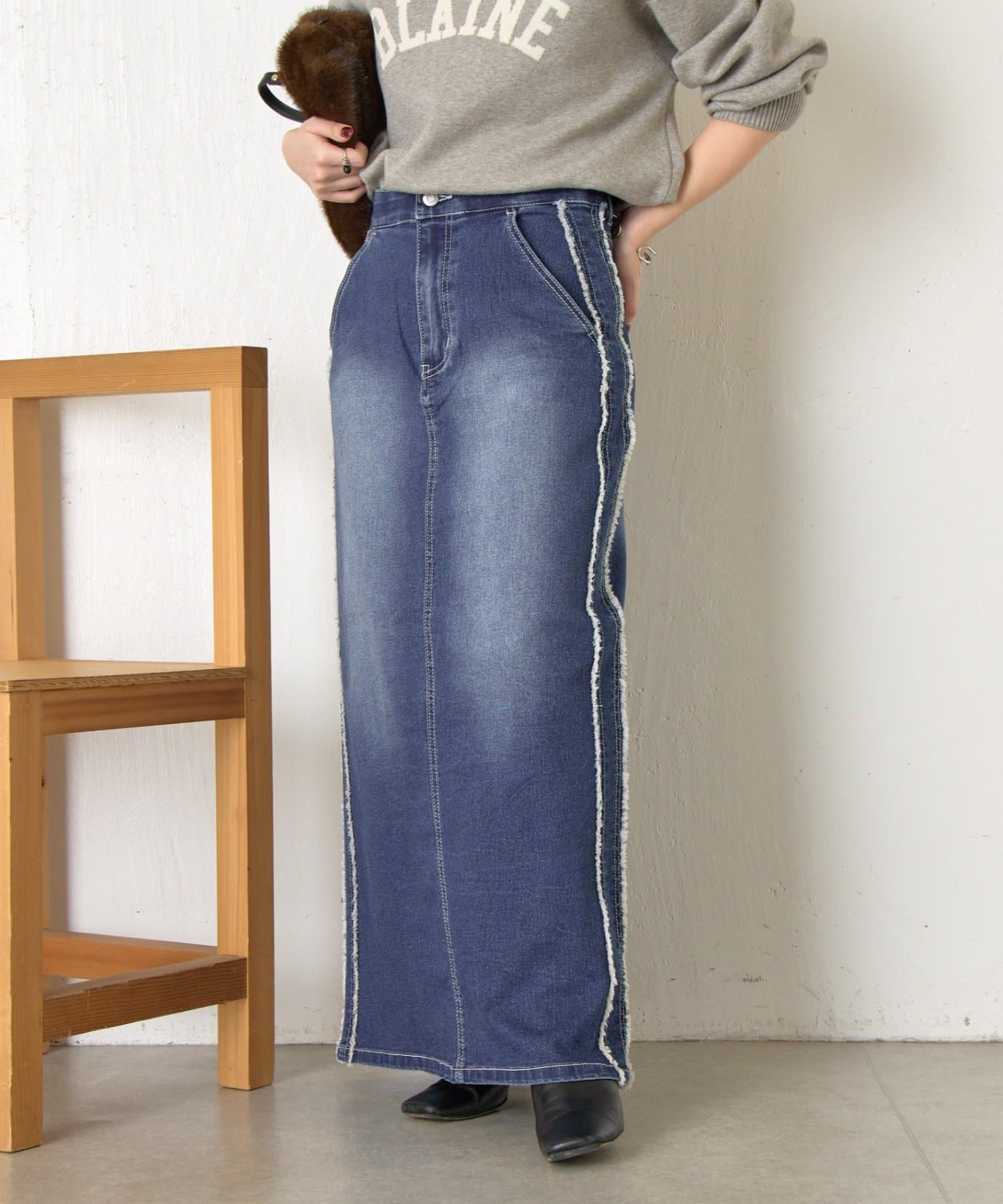 Jena　espace merveilleux(ジェナ　エスパスメルヴェイユ) サイドフリンジデニムスカート