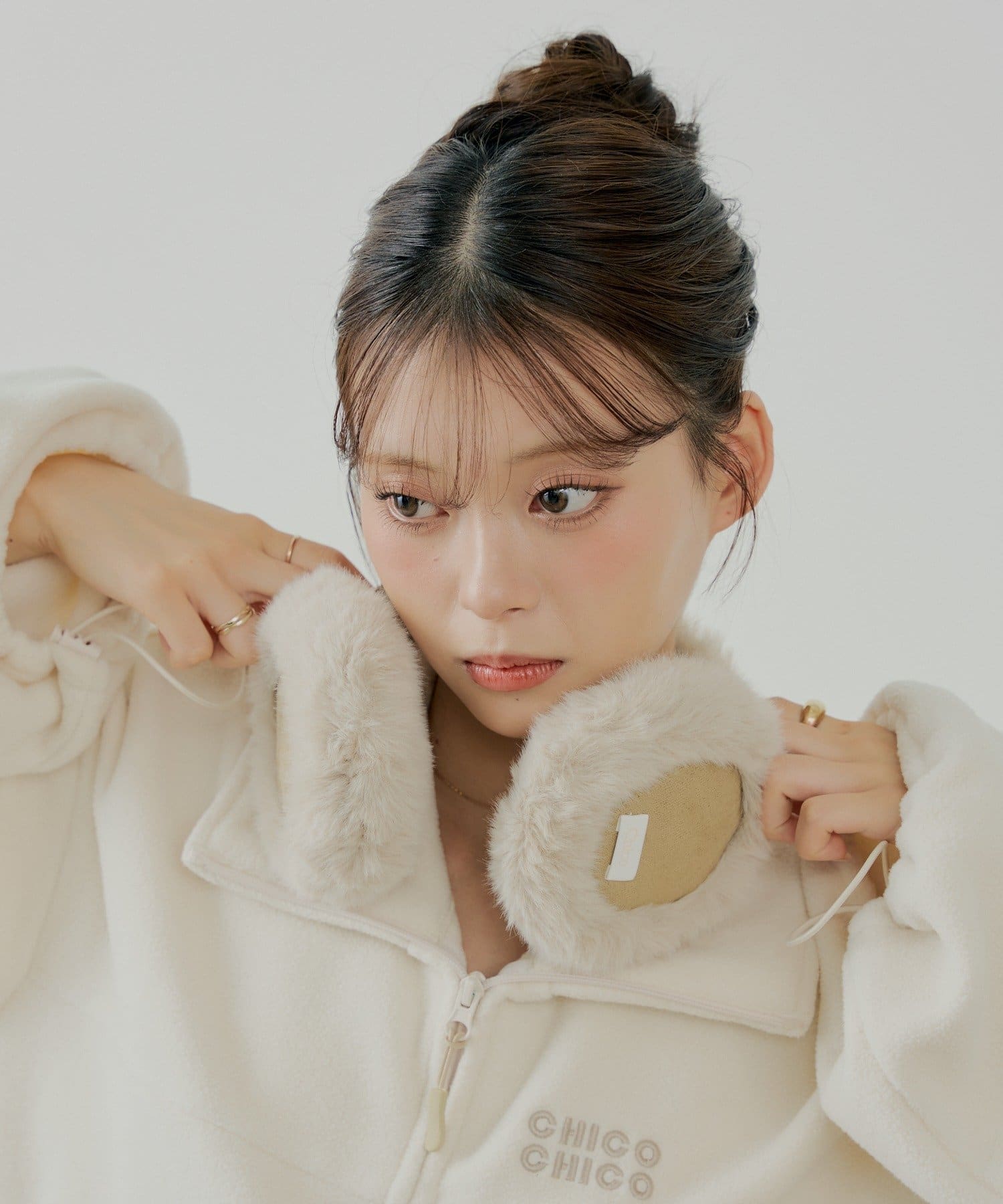 Chico(チコ) 【10/23(木)0時販売】ファーイヤマフ