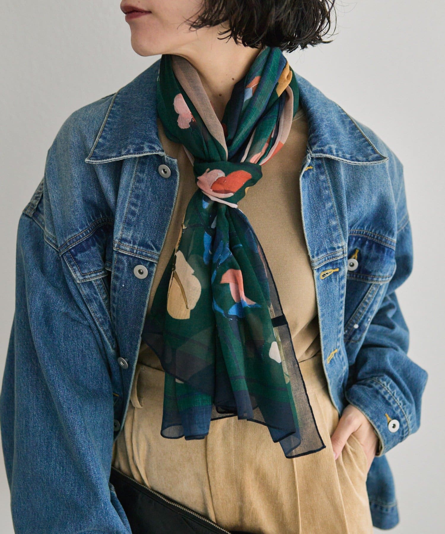 ear PAPILLONNER(イア パピヨネ) フラワーアーチストール