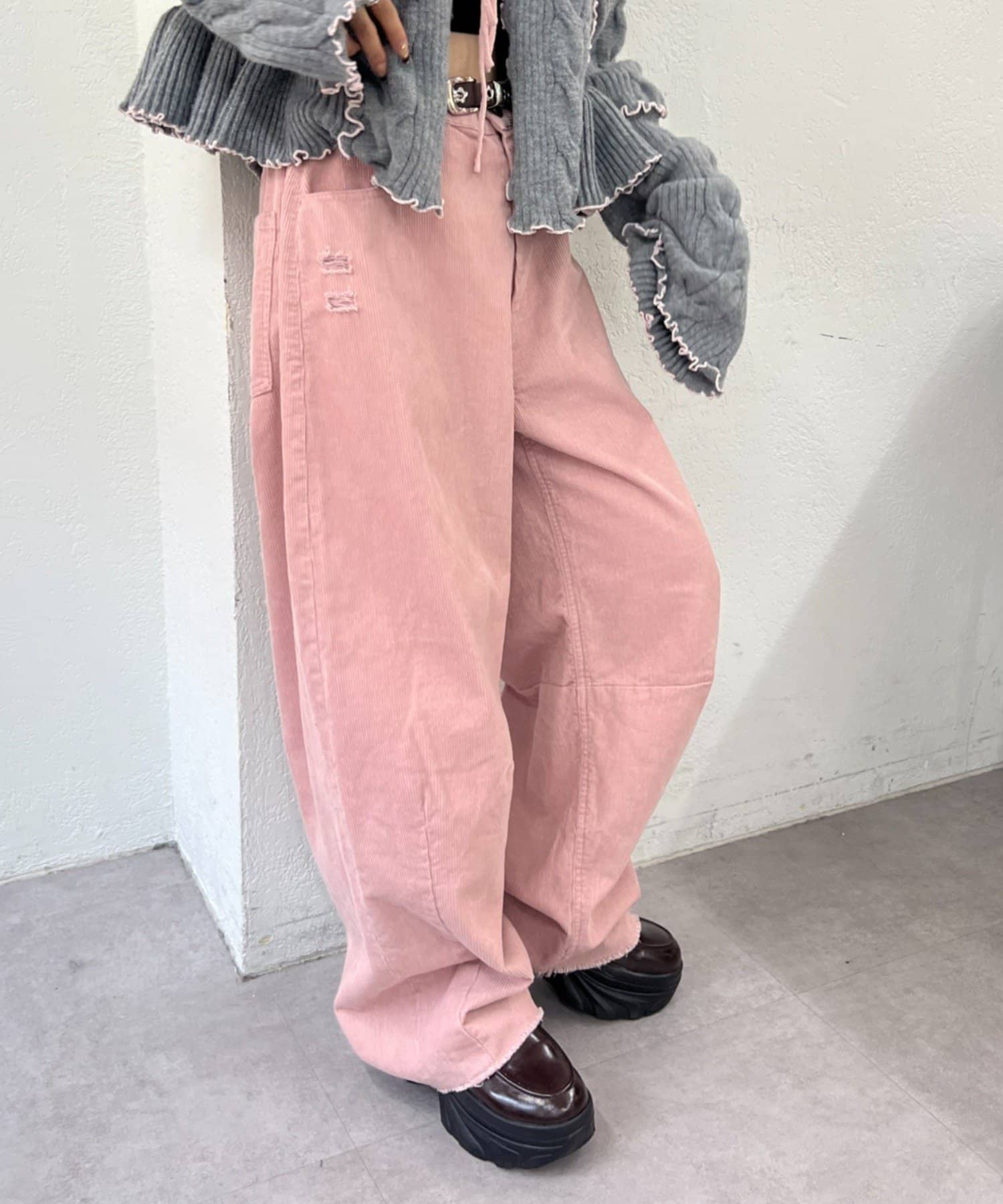 w closet(ダブルクローゼット) コーデュロイダメージパンツ