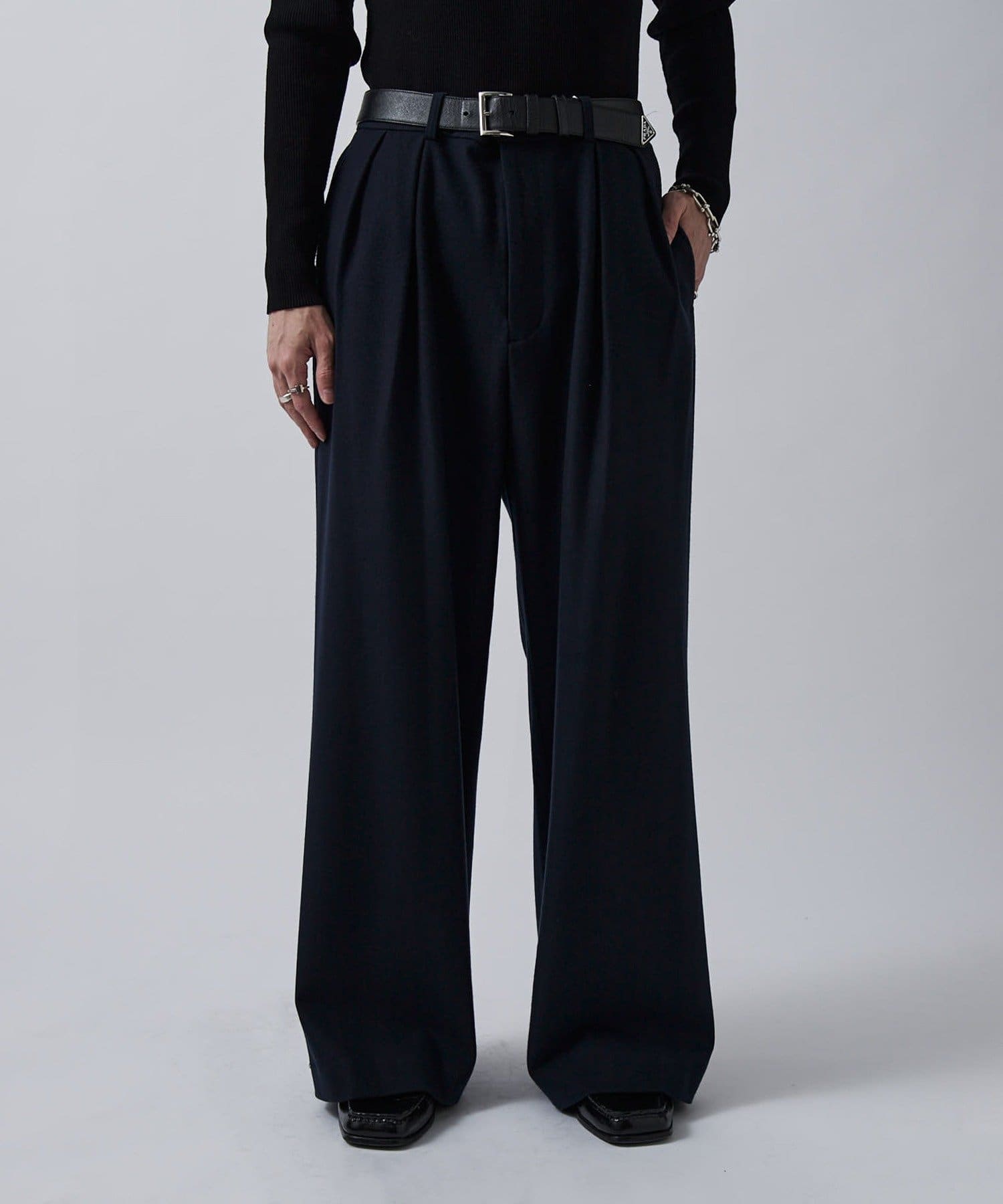 Lui's(ルイス) ウォームタックパンツ