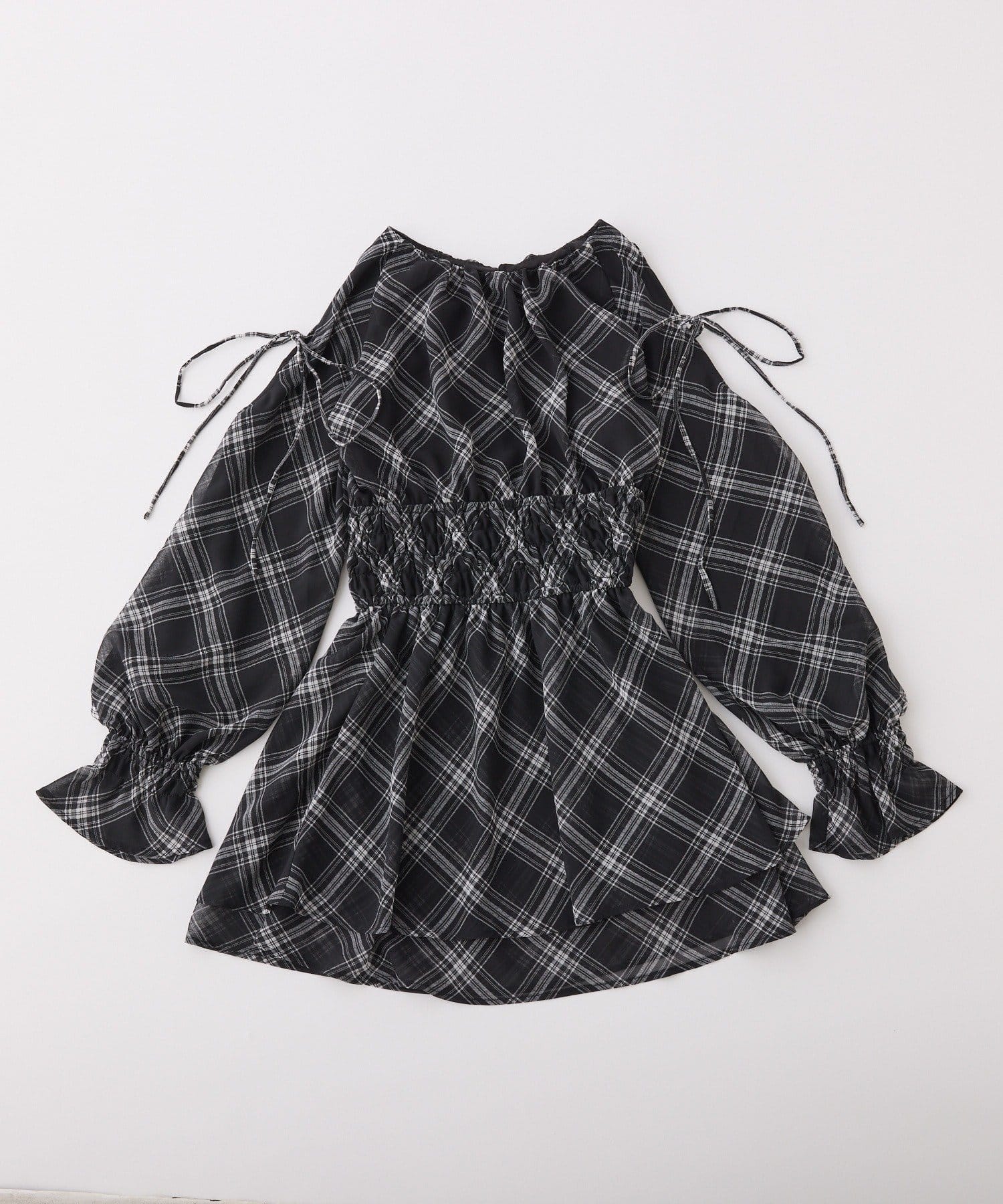 one after another NICE CLAUP(ワンアフターアナザー ナイスクラップ) 肩あきシャーリングチュニック