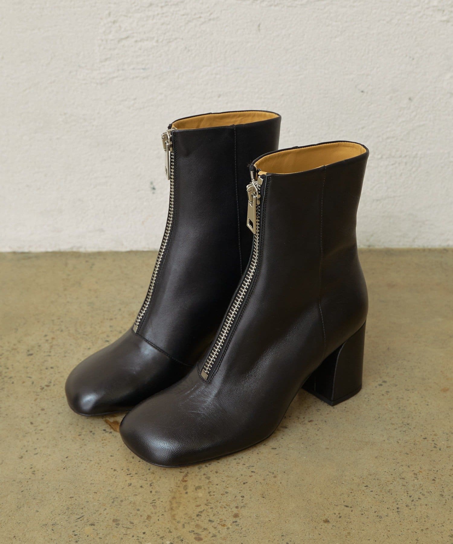 Omekashi(オメカシ) 【FABIO RUSCONI/ファビオルスコーニ】フロントジップショートブーツ