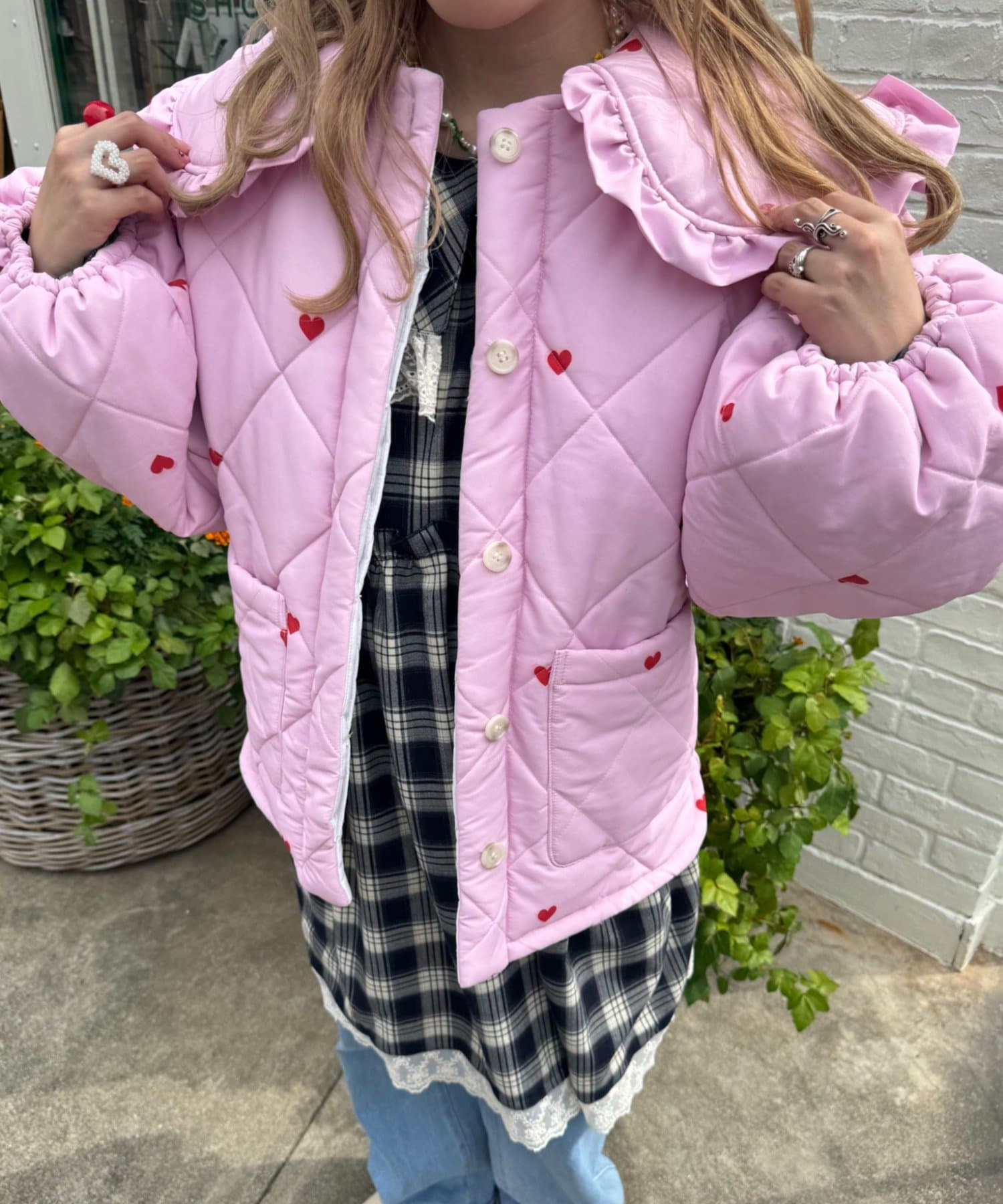 w closet(ダブルクローゼット) 【あみこ企画/人気につき再販売】【2WAY】Amフリル襟付き中綿ブルゾン