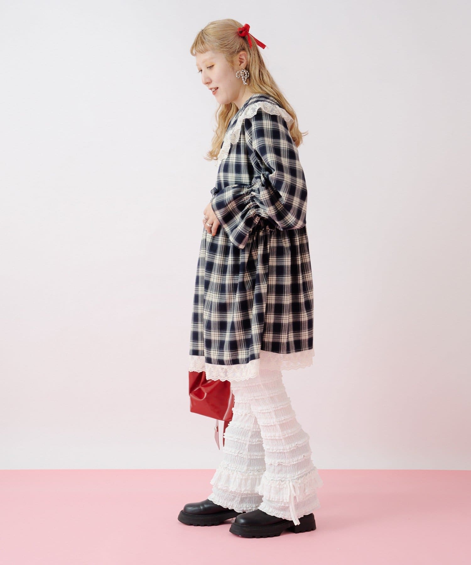 w closet(ダブルクローゼット) 【あみこ企画第3弾！10/16  20:00 販売スタート】Am レース衿チュニックワンピース