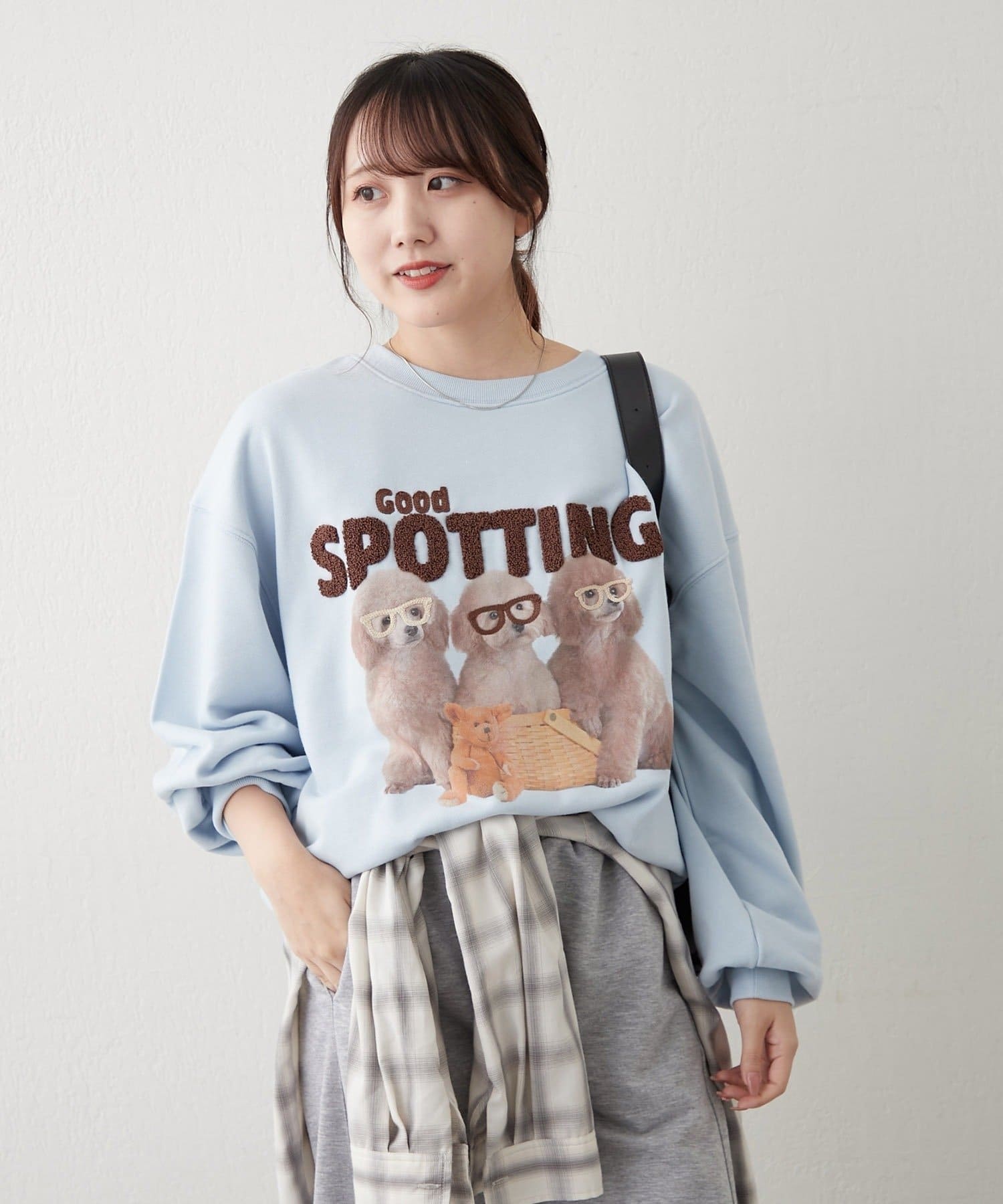 NICE CLAUP / OLIVE des OLIVE OUTLET(ナイスクラップ  / オリーブ デ オリーブ アウトレット) 【RMAF】3匹の子犬めがねスウェット