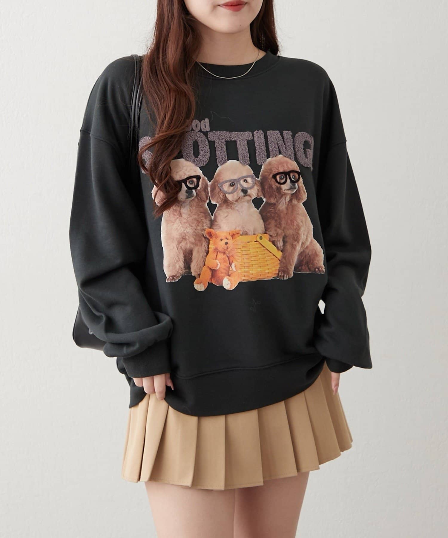 NICE CLAUP / OLIVE des OLIVE OUTLET(ナイスクラップ  / オリーブ デ オリーブ アウトレット) 【RMAF】3匹の子犬めがねスウェット