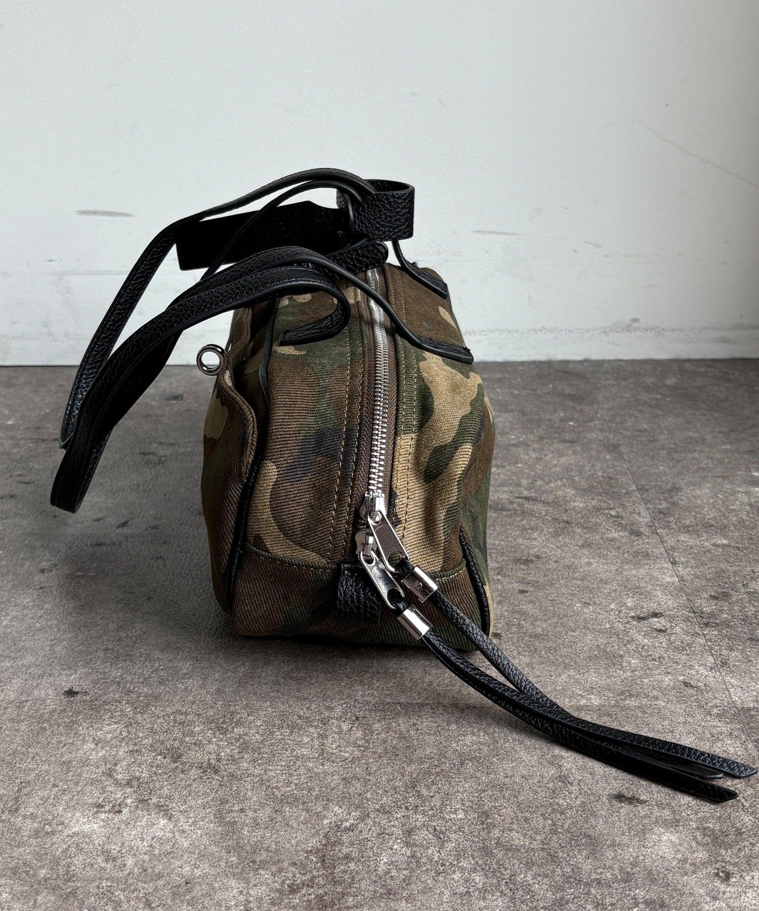 DOUDOU(ドゥドゥ) 【WEB限定】迷彩柄スクエアバッグ