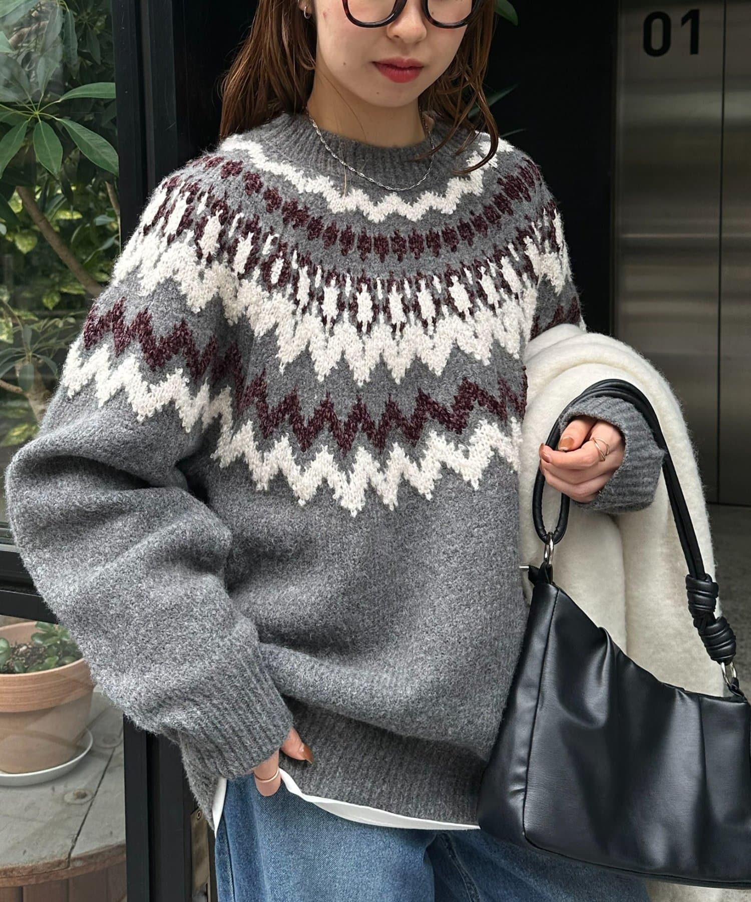 DISCOAT(ディスコート) 【暖かおしゃれ見え/ユニセックス】求心柄オーバーニット