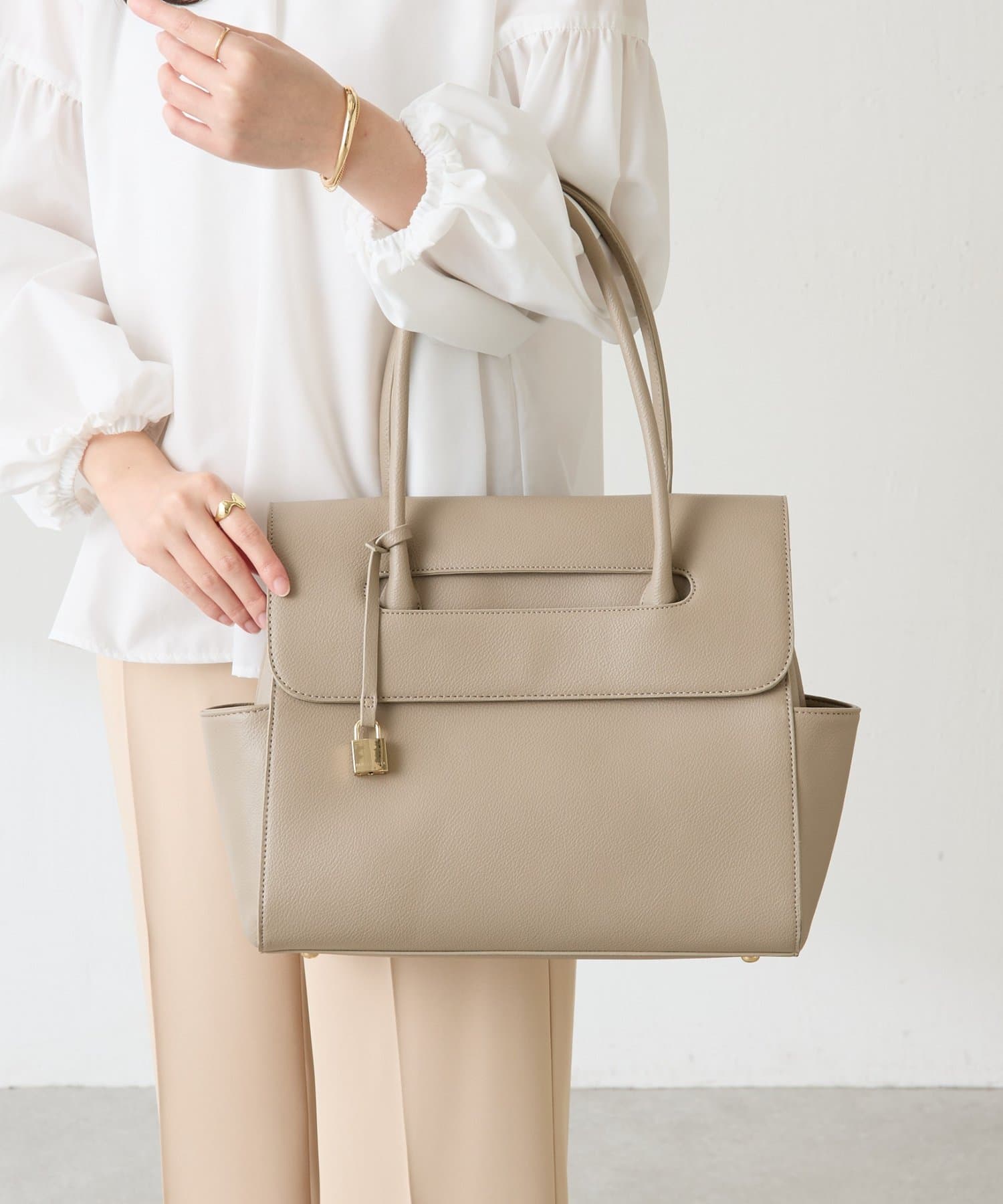 COLLAGE GALLARDAGALANTE(コラージュ ガリャルダガランテ) 【PAPILLONNER/パピヨネ】ベーシックフラップトートバッグ　