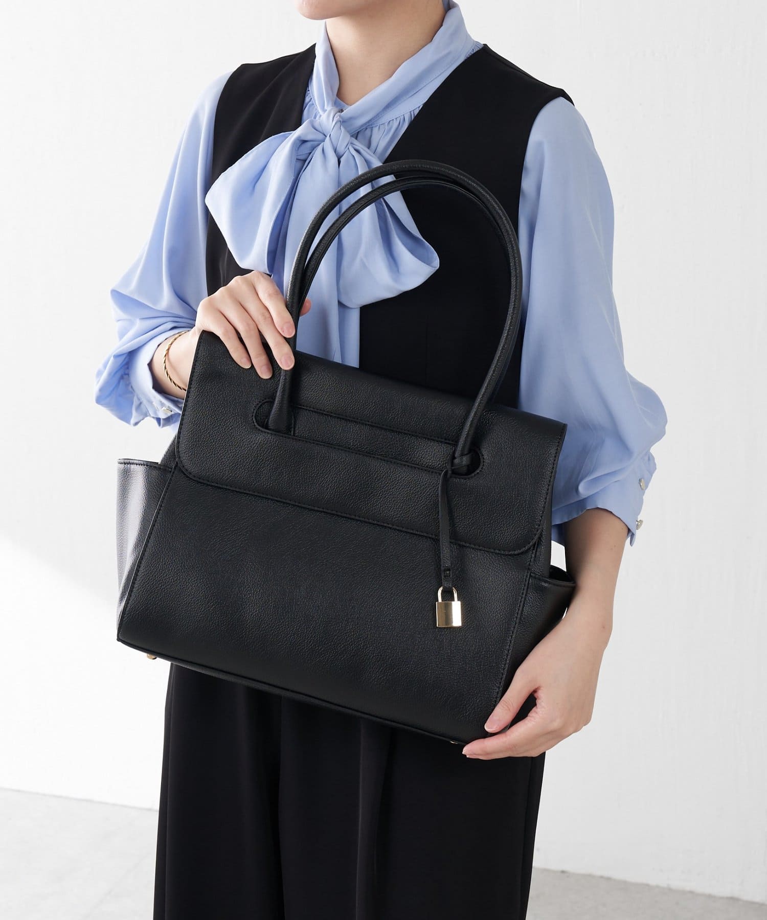 COLLAGE GALLARDAGALANTE(コラージュ ガリャルダガランテ) 【PAPILLONNER/パピヨネ】ベーシックフラップトートバッグ　