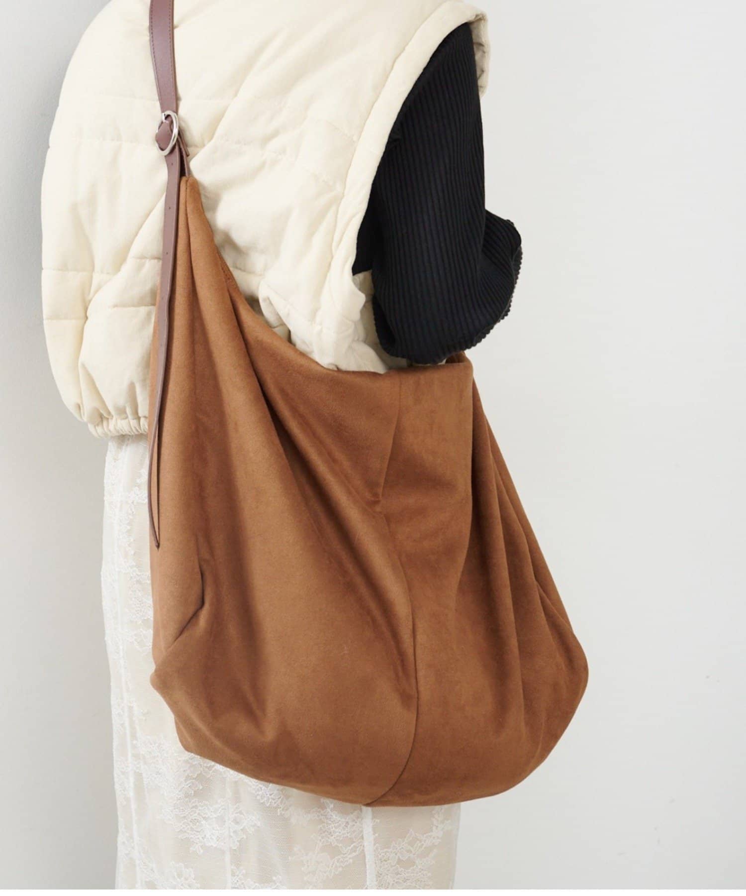 Kastane(カスタネ) 【A4サイズ】ビッグショルダーBAG