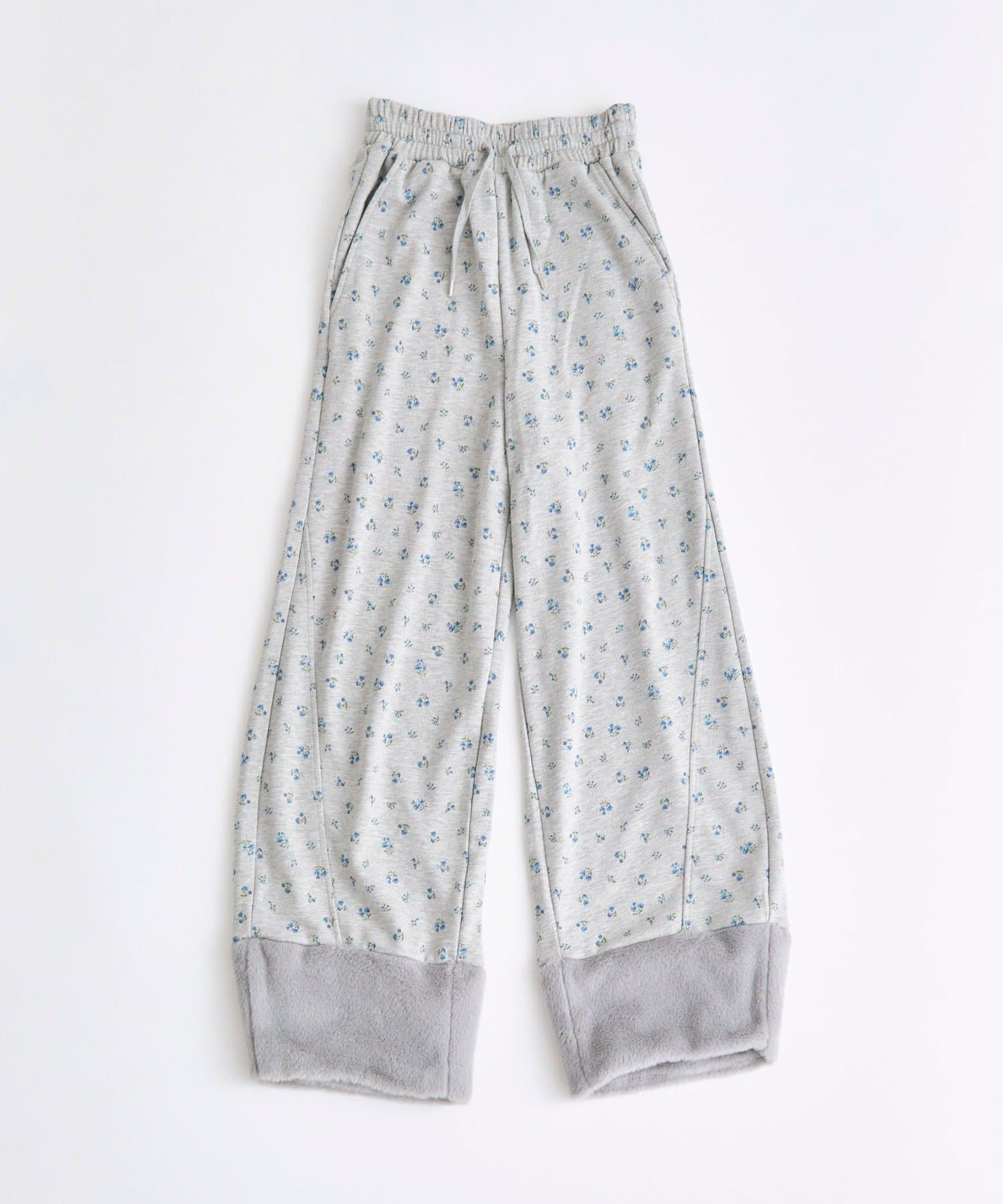 OLIVE des OLIVE(オリーブ デ オリーブ) ファー付きスウェットパンツ