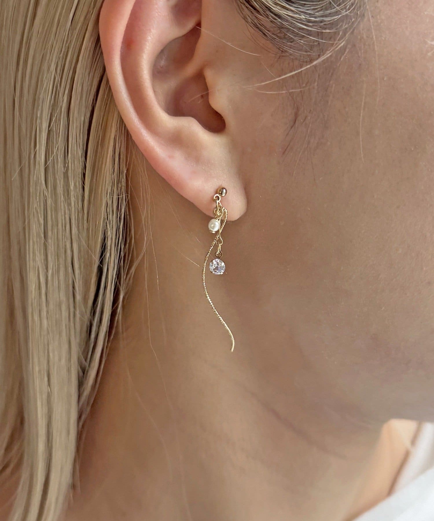 Lattice(ラティス) 華奢ロングピアス