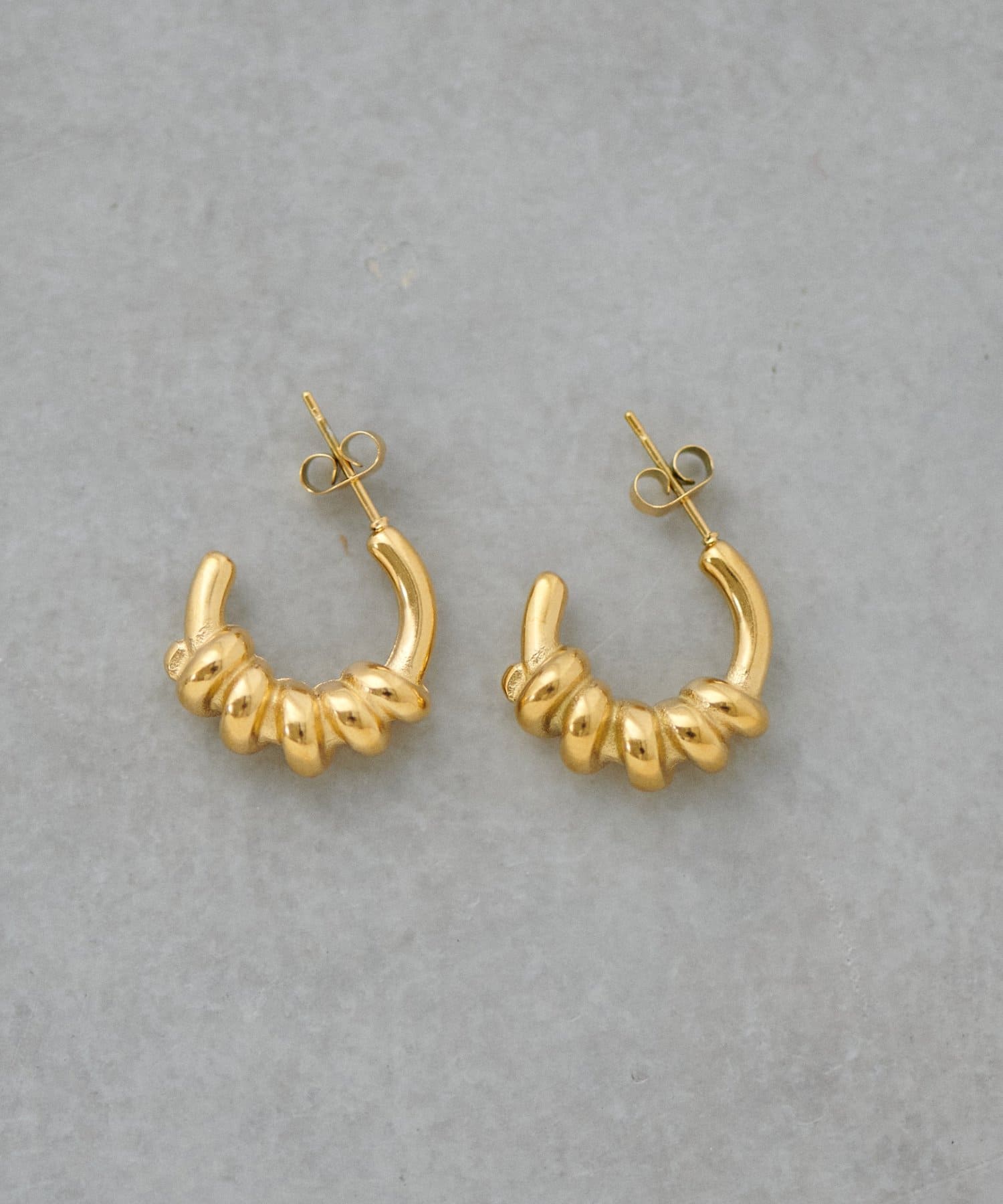 LARUTA(ラルータ) ステンレスツイストフープピアス