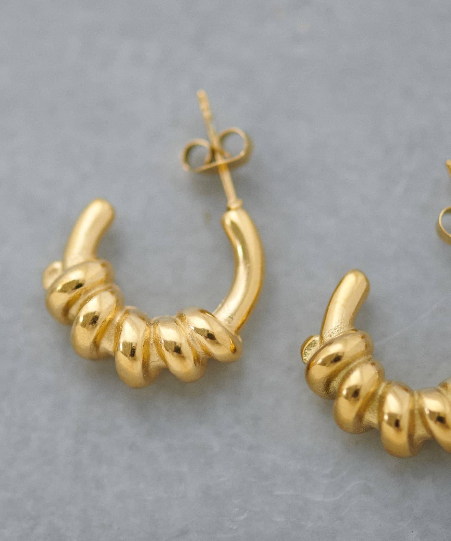 LARUTA(ラルータ) ステンレスツイストフープピアス