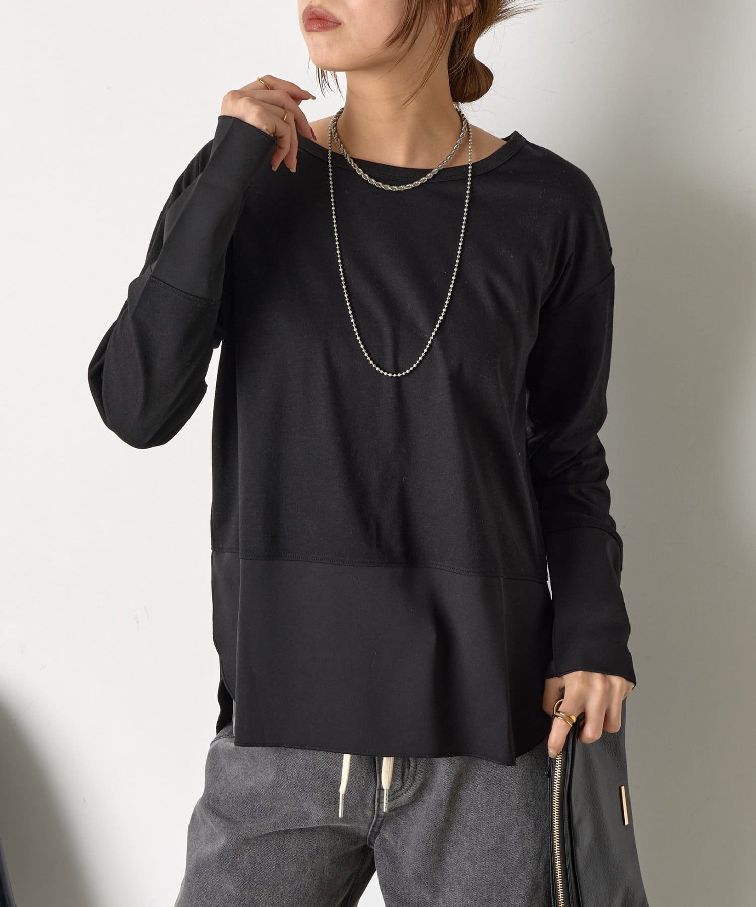 Jena　espace merveilleux(ジェナ　エスパスメルヴェイユ) 裾袖ツイル切替カットソー