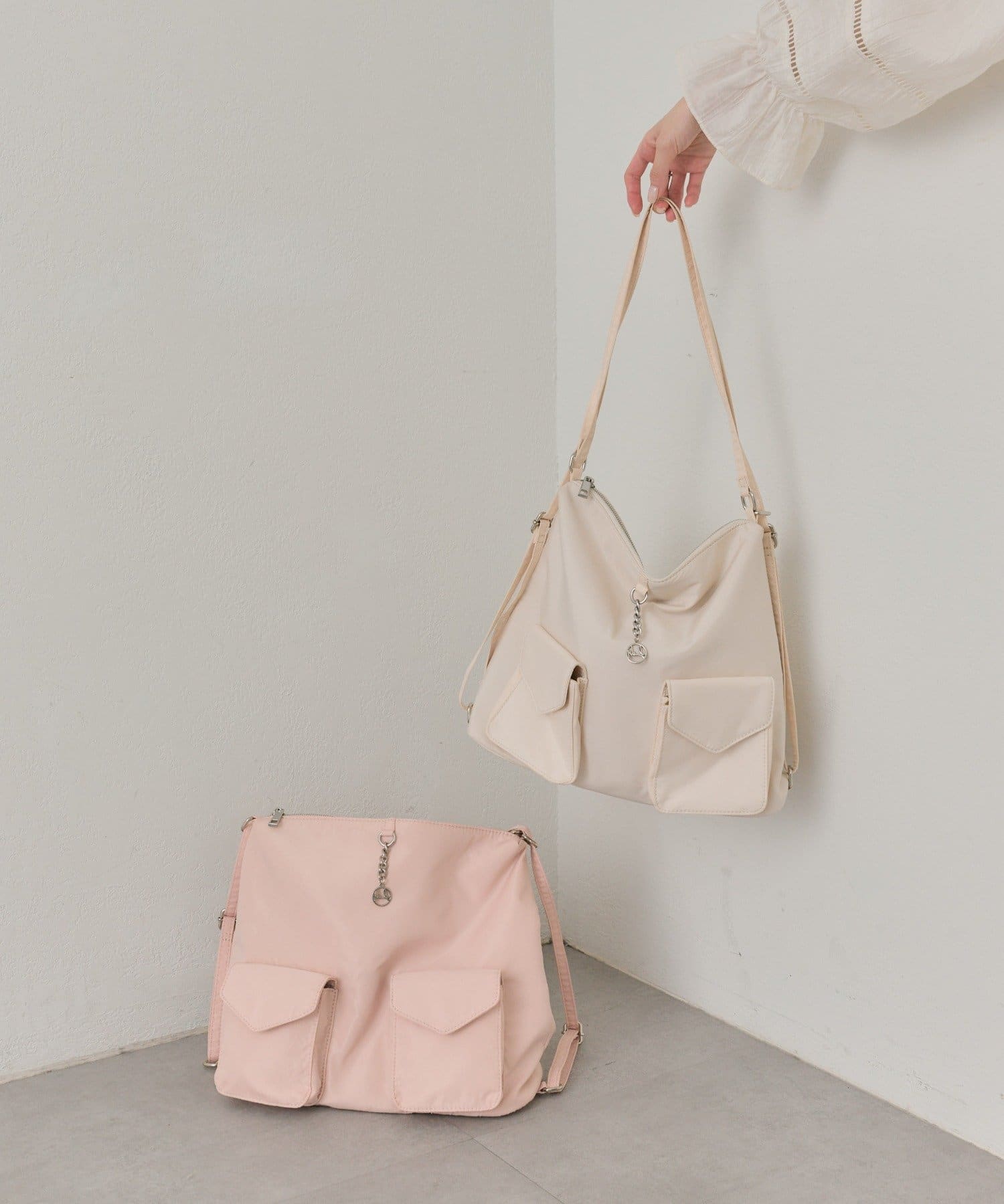 mystic(ミスティック) 《新色アイボリー/ピンク  2.12(THU)予約スタート！》【@lily.s_y 企画】lilyチャーム3wayBAG